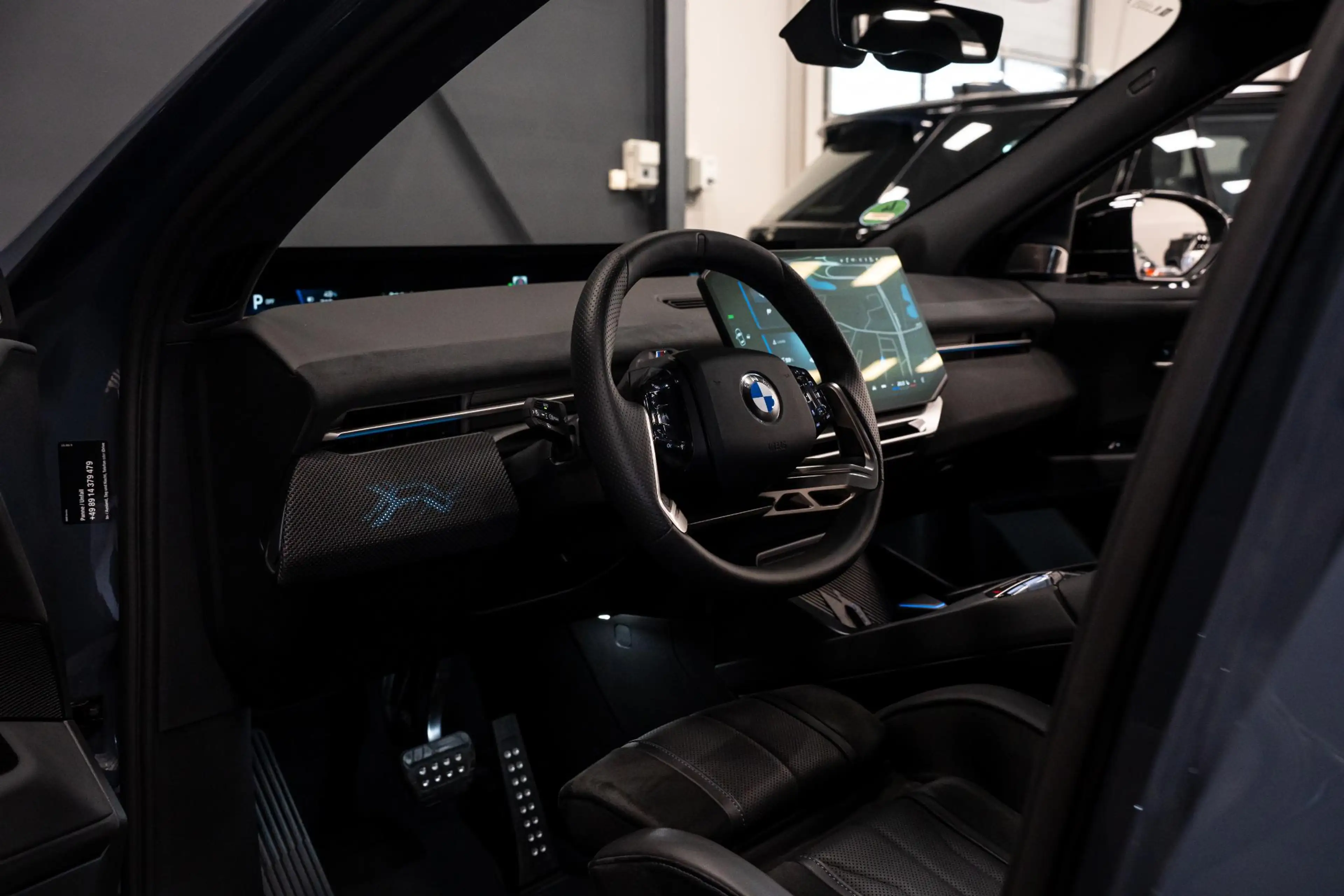 BMW iX3 50 xDrive 113 kWh *Harman-Kardon / HUD / Memory / — photo 20