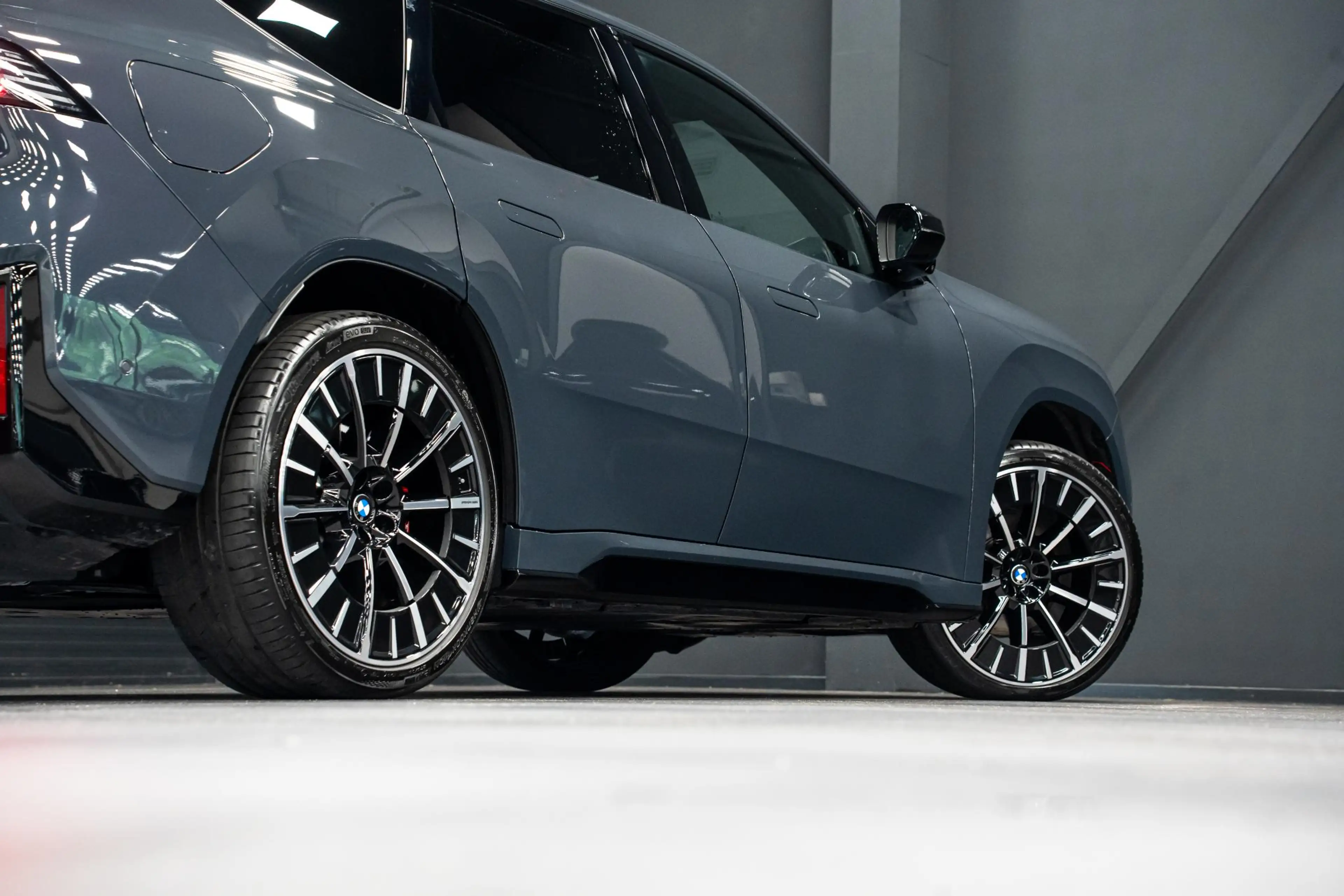 BMW iX3 50 xDrive 113 kWh *Harman-Kardon / HUD / Memory / — photo 41