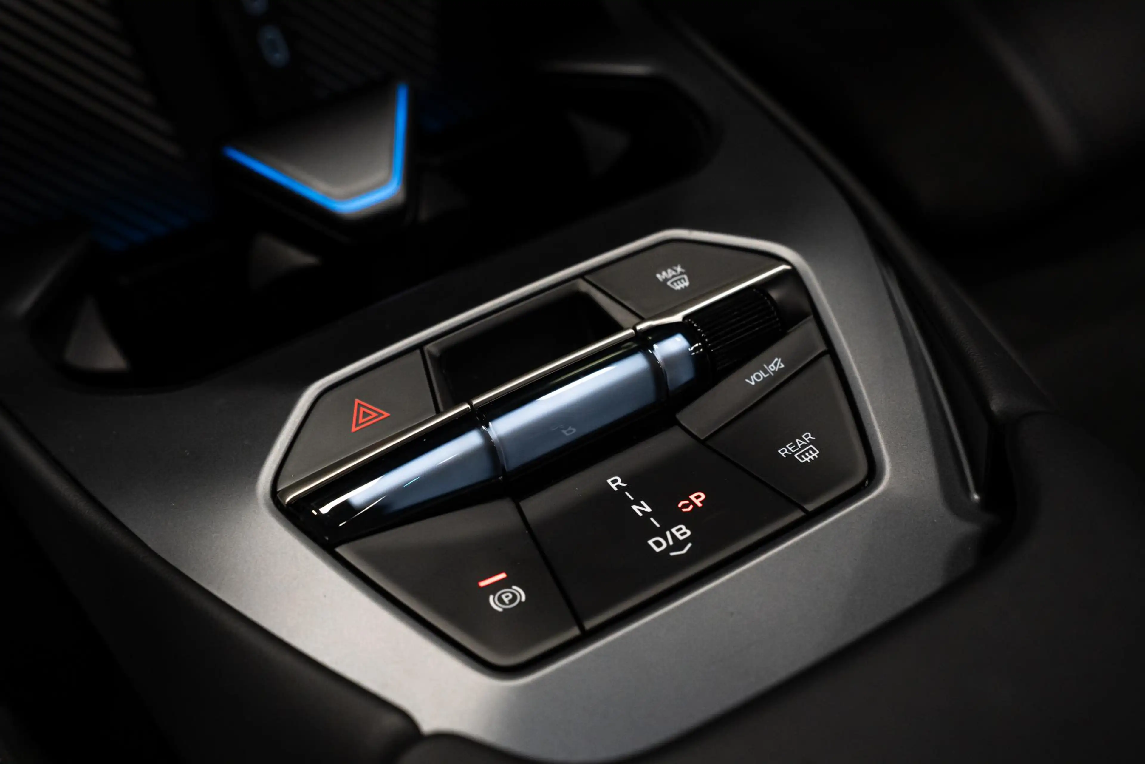 BMW iX3 50 xDrive 113 kWh *Harman-Kardon / HUD / Memory / — photo 43