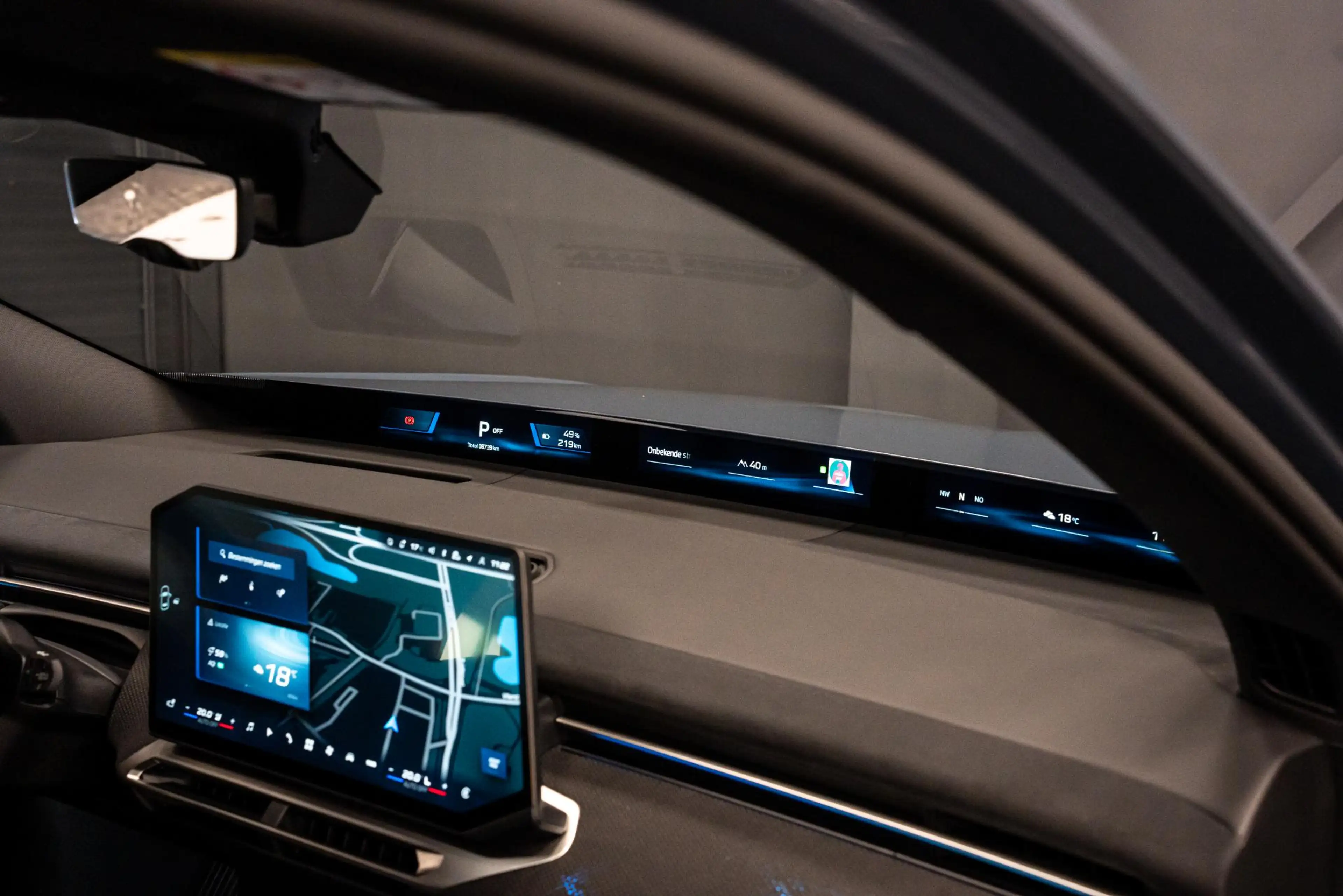 BMW iX3 50 xDrive 113 kWh *Harman-Kardon / HUD / Memory / — photo 35