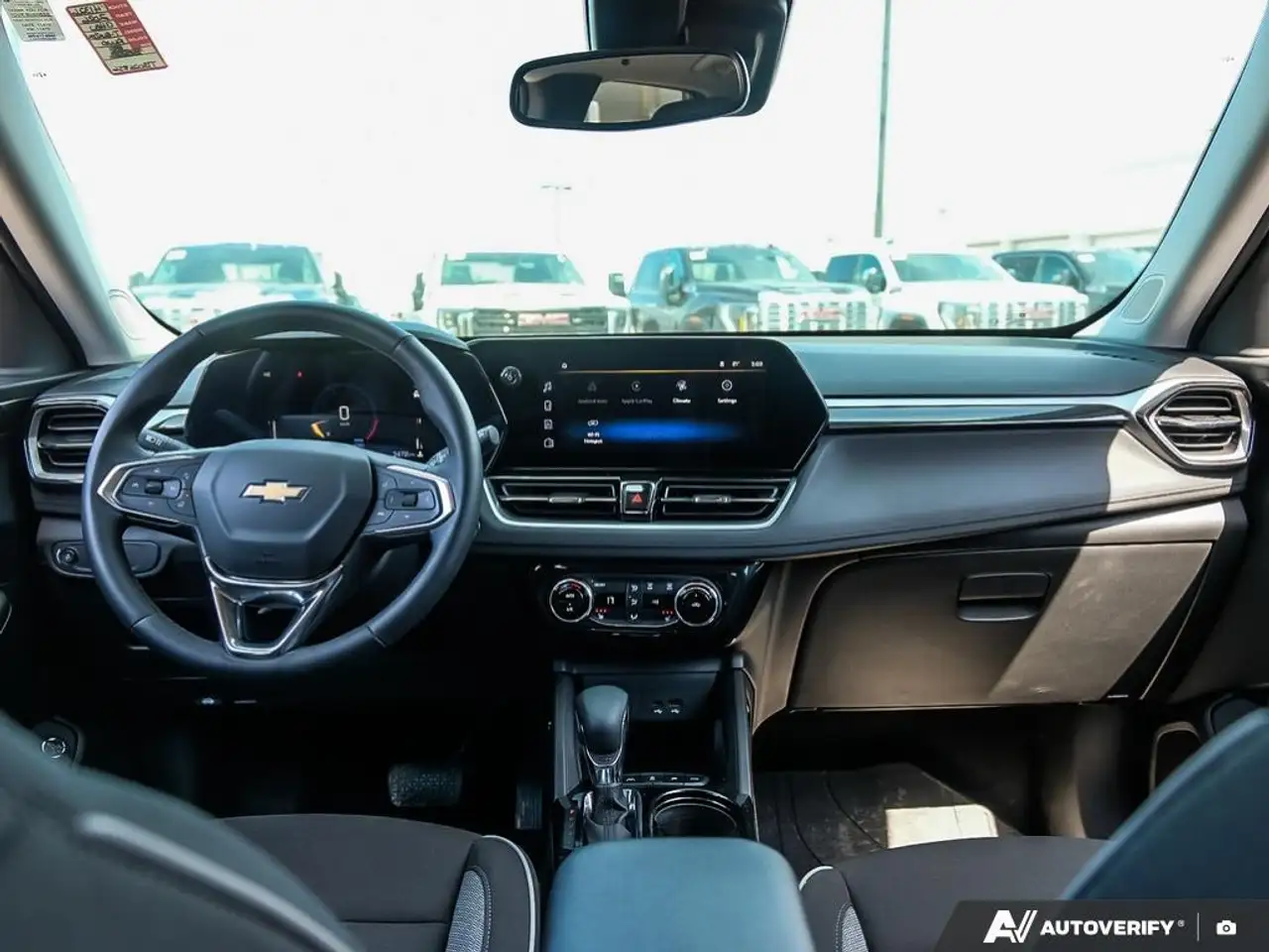 Chevrolet Trailblazer снимка Chevrolet Trailblazer