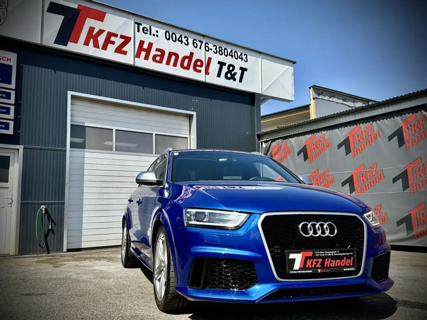 Audi RS Q3 2.5 TFSI quattro Blau - 1