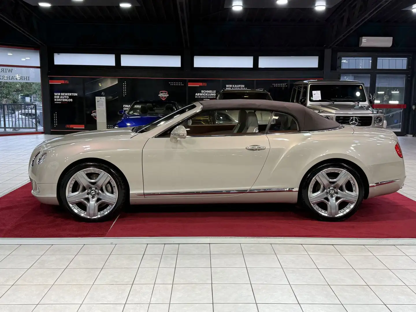 Bentley Continental GTC 6.0 W12 4WD Automatik Gold - 2
