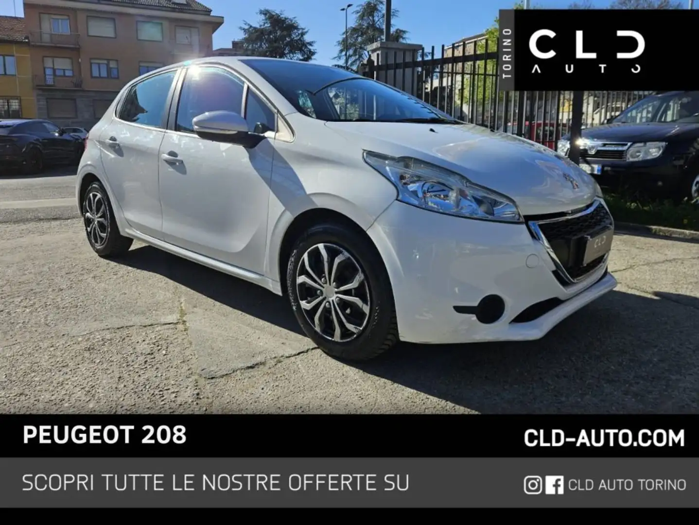 Peugeot 208 1° serie 1.2 VTi 82 CV 5 porte Biały - 1