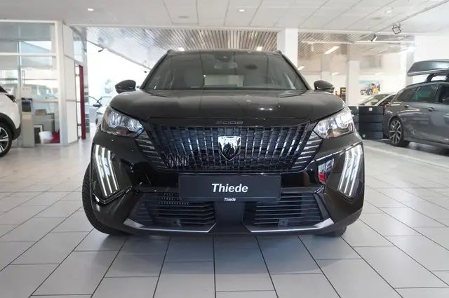 Peugeot 2008 view 6