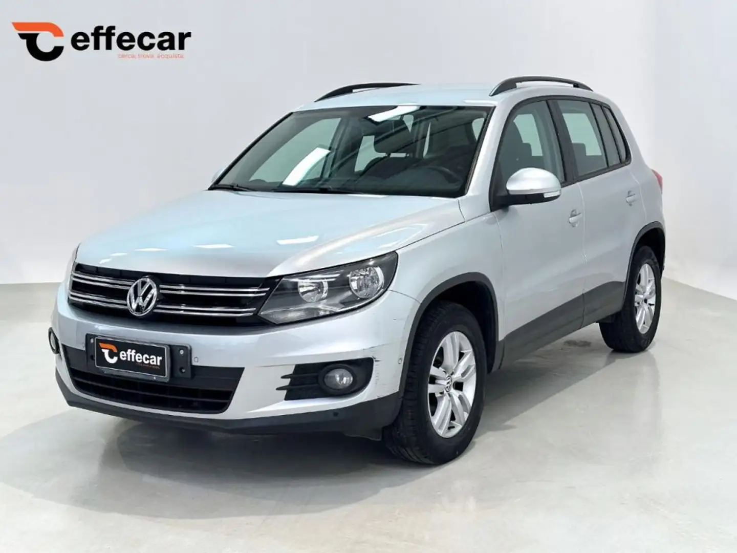 Volkswagen Tiguan 2.0 TDI 140 CV Trend & Fun BlueMotion Technology Silber - 1