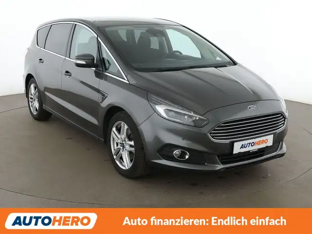 Ford S-Max view 8