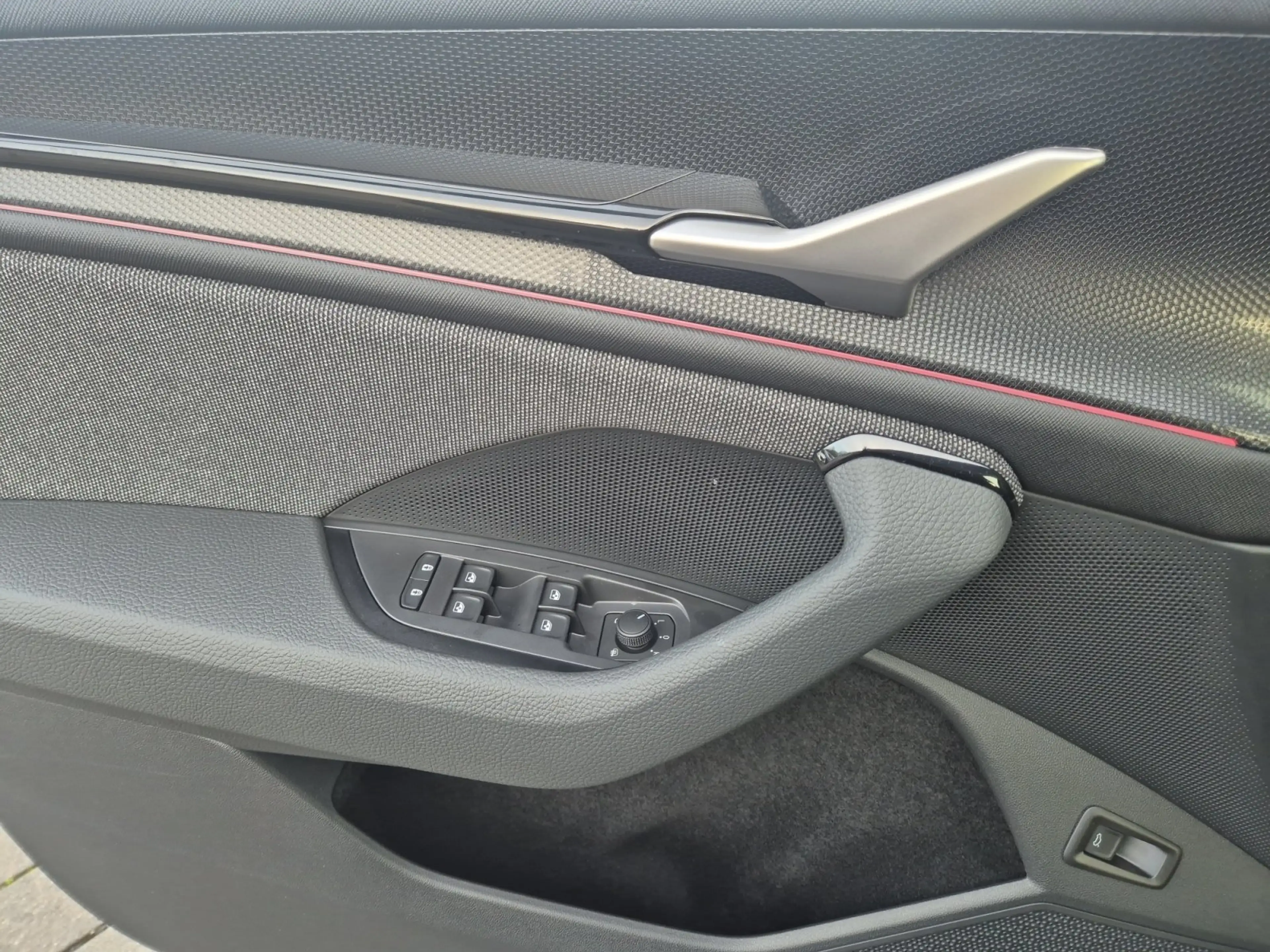 Skoda Kodiaq Selection 142kw 4x4TDI DSG *7-Sitzer*AHK* — photo 15