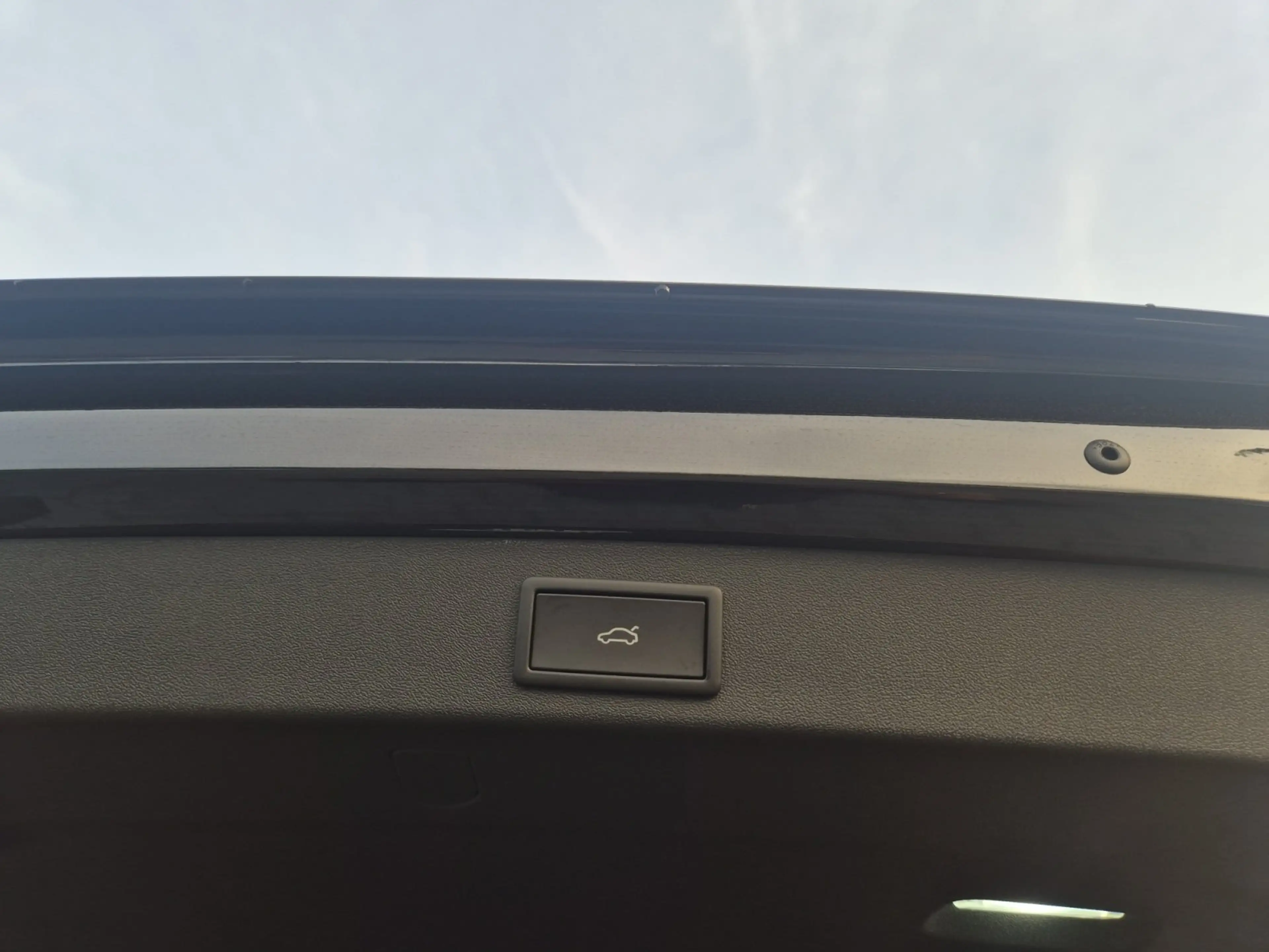 Skoda Kodiaq Selection 142kw 4x4TDI DSG *7-Sitzer*AHK* — photo 17