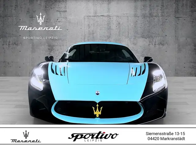 Maserati MC20 LEGENDA **Sondermodell**