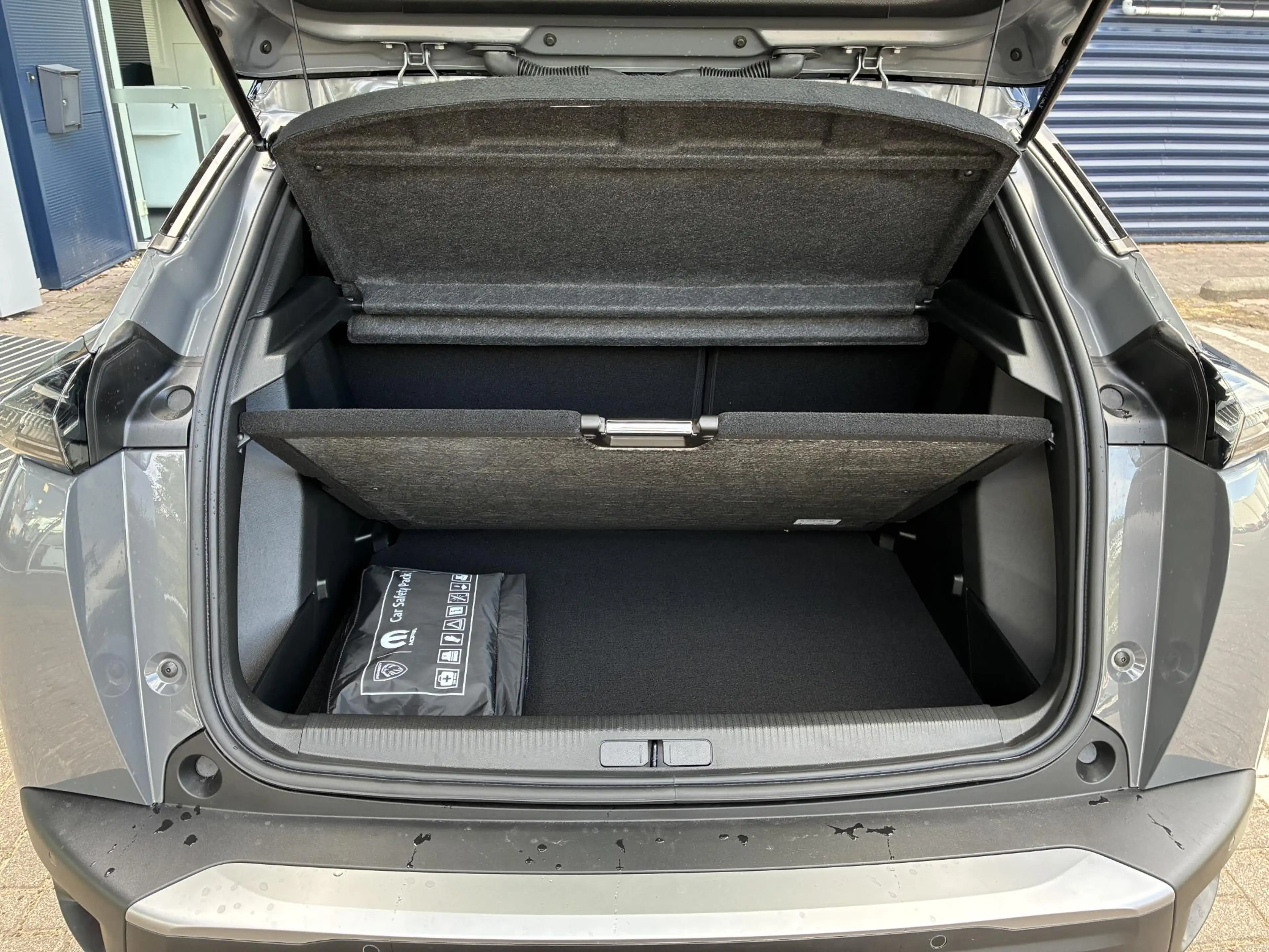 Peugeot 2008 1.2 Hybrid 145pk GT | Automaat | Dode hoekbewaking — photo 8