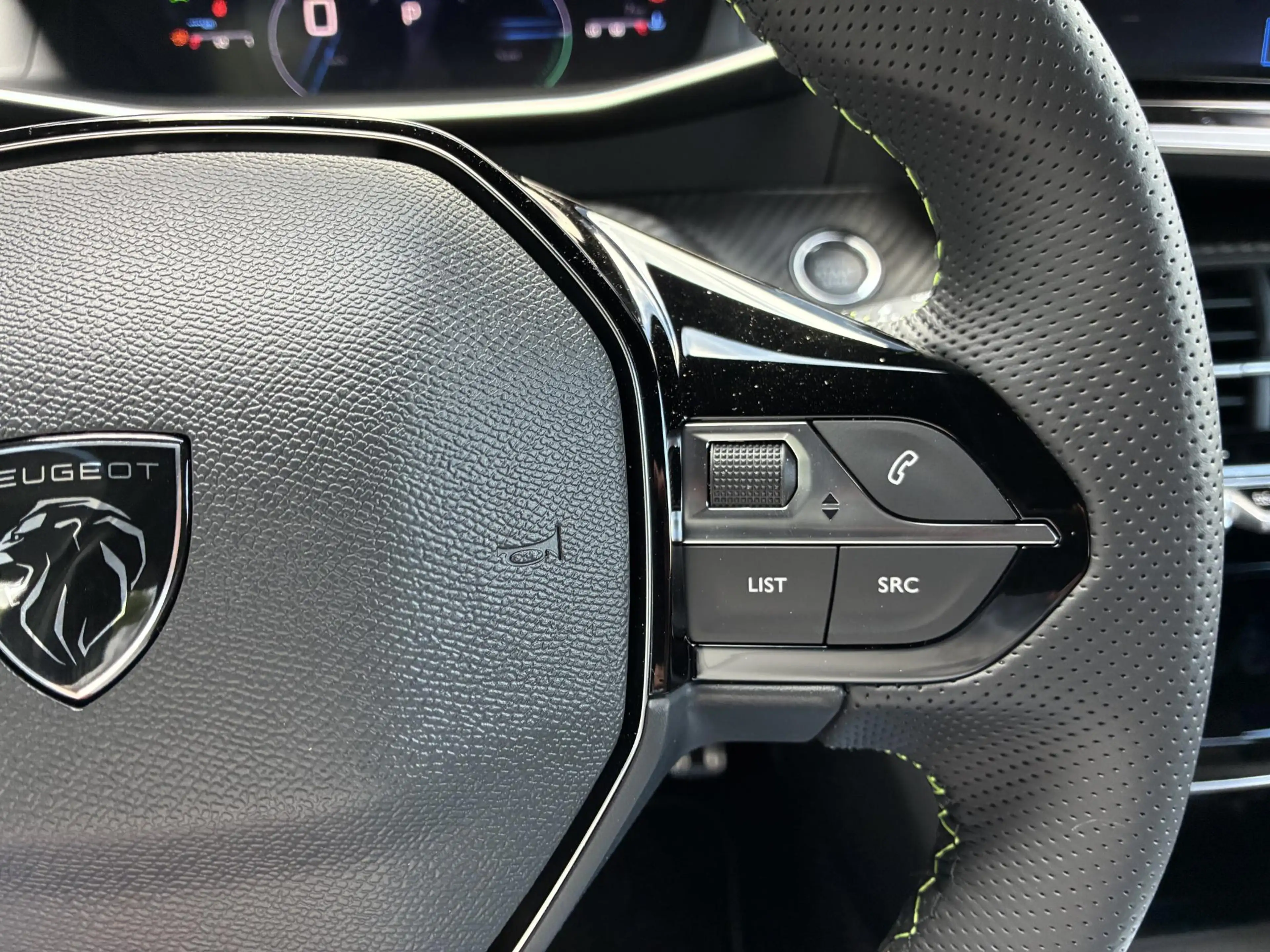Peugeot 2008 1.2 Hybrid 145pk GT | Automaat | Dode hoekbewaking — photo 12