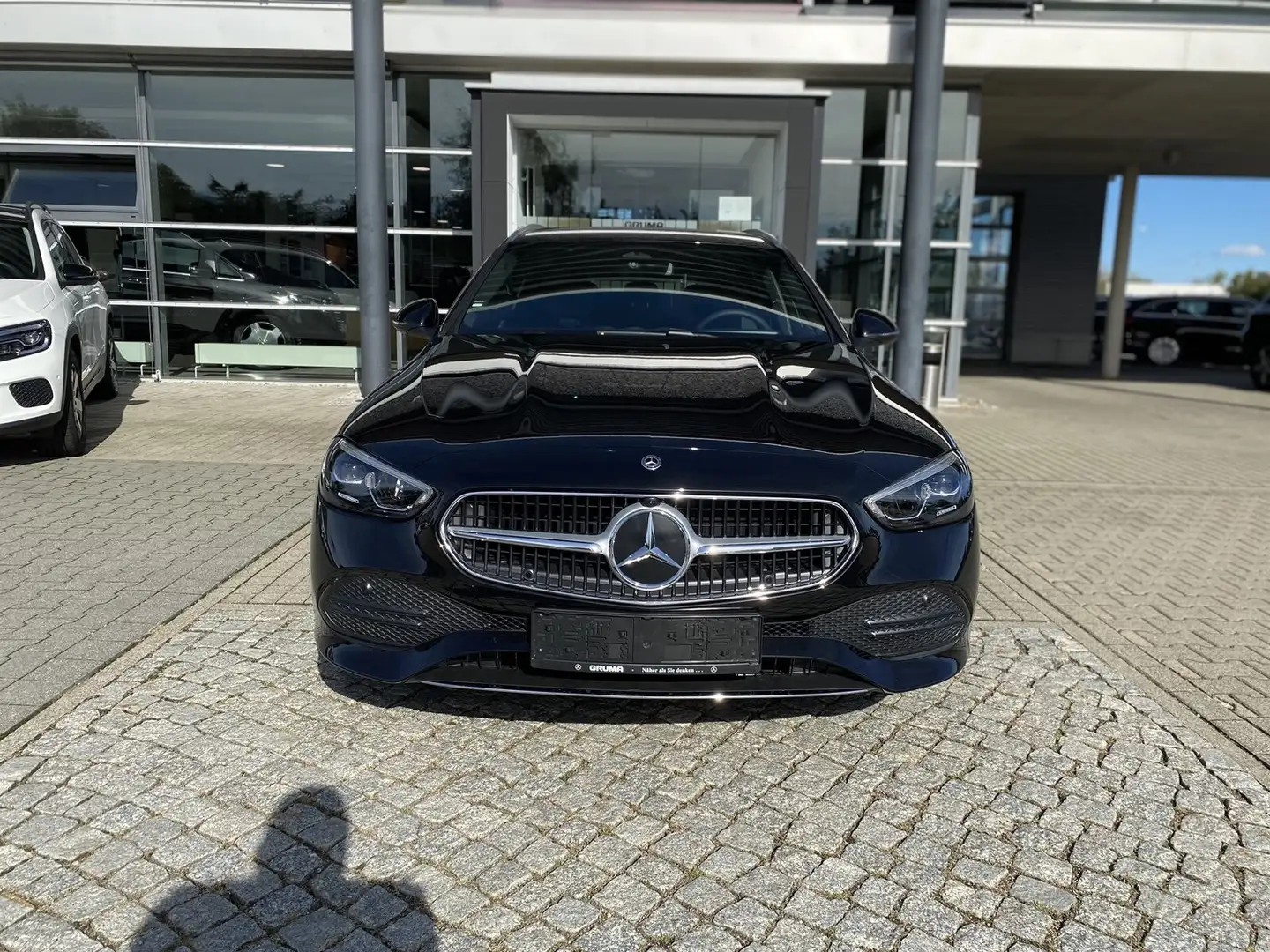 Mercedes-Benz C 200 C 200 d T Avantgarde+AHK+Distr.+LED+360°+Memory+ Schwarz - 2