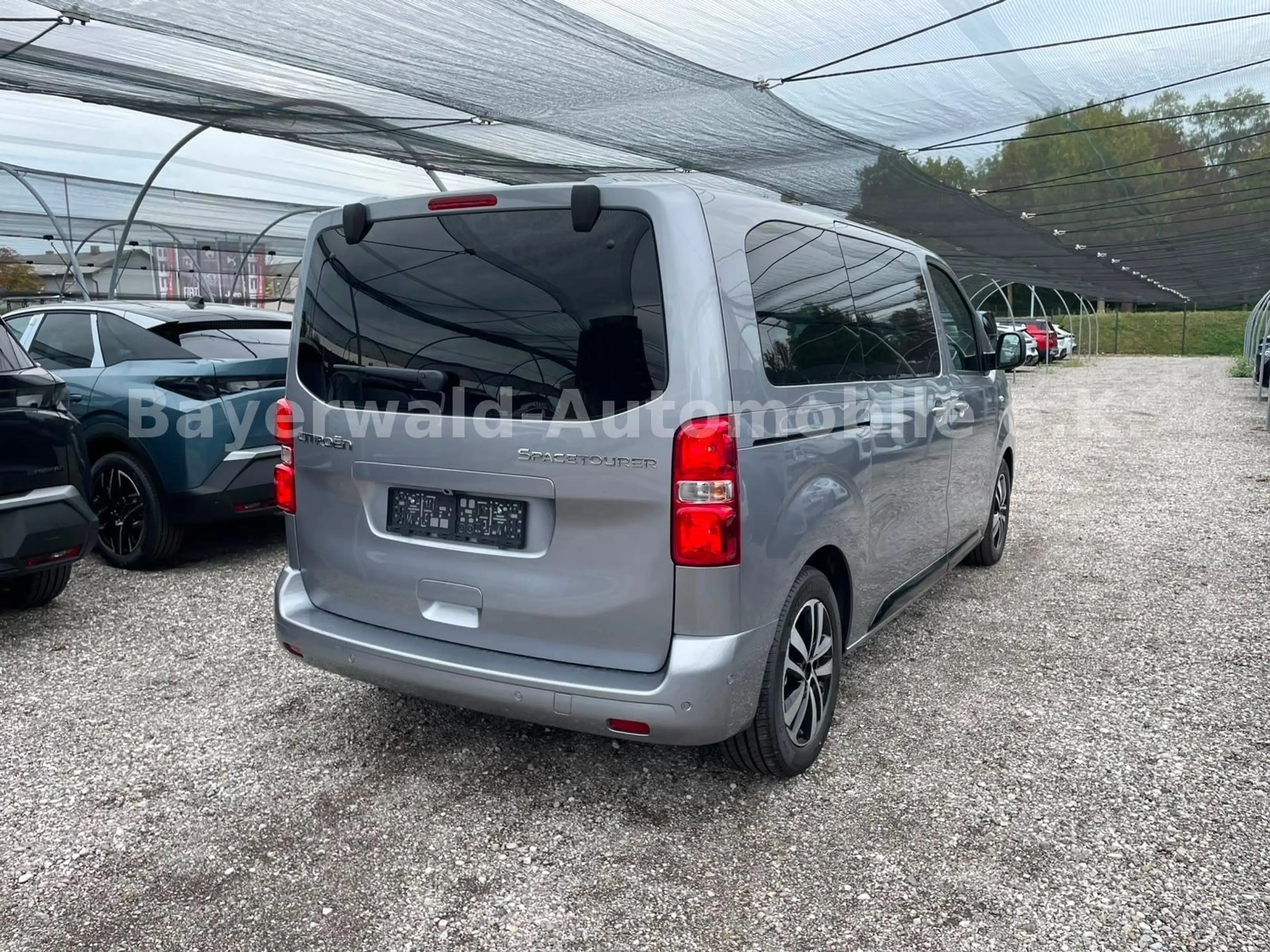 Citroen Spacetourer Spacetourer M 6 + 7 Sitzer 5 Stück — photo 8