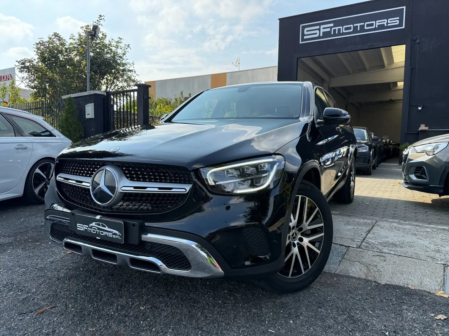 Mercedes-Benz GLC 300 GLC 300 de 4Matic EQ-Power Coupé Sport Nero - 2
