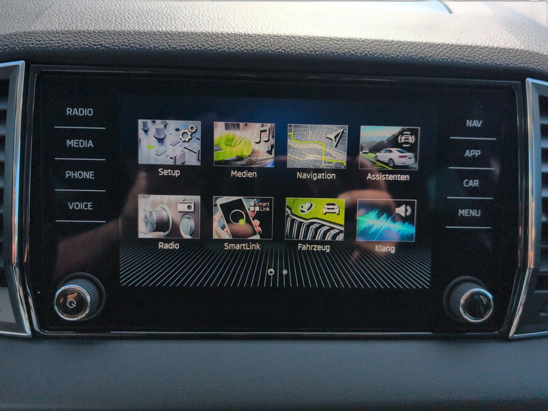 Skoda Karoq 2.0TDI DSG 4x4 Tour ACC+MATRIX+VIRTUAL+AHK — photo 15