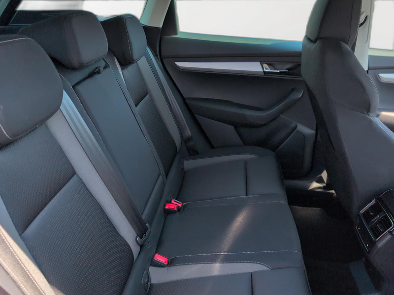 Skoda Karoq 2.0TDI DSG 4x4 Tour ACC+MATRIX+VIRTUAL+AHK — photo 23