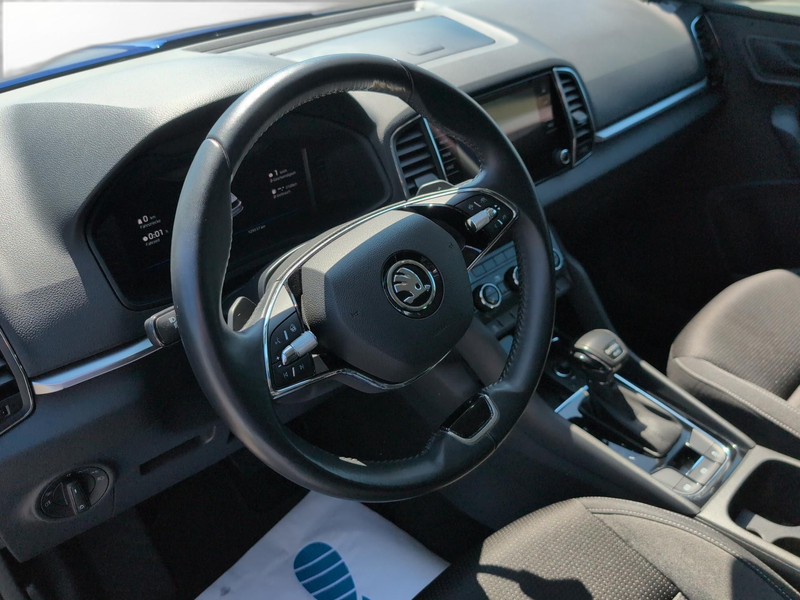 Skoda Karoq 2.0TDI DSG 4x4 Tour ACC+MATRIX+VIRTUAL+AHK — photo 11