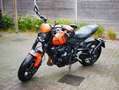 Triumph Trident 660 Orange - thumbnail 1