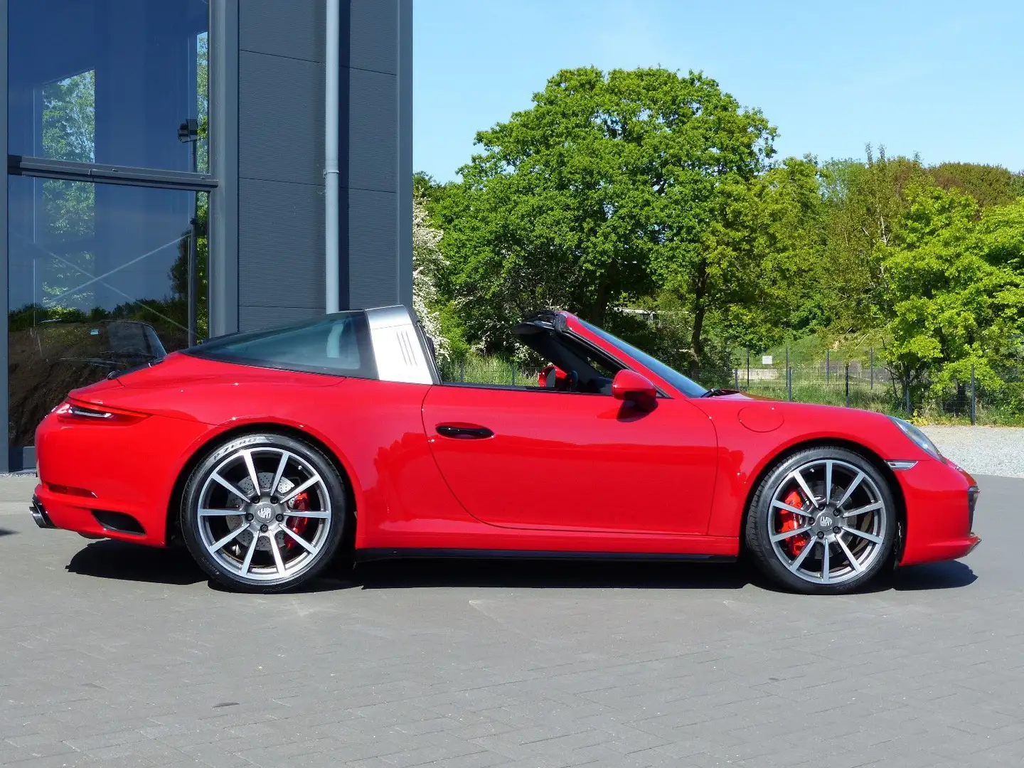 Porsche 991 .2 Targa 4 S Rosso - 2