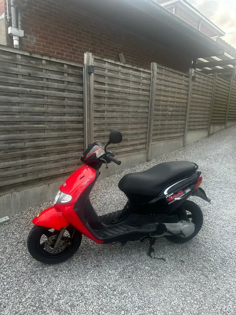 Derbi Atlantis uitvoering met piaggio motorblok orgineel Rood - 2