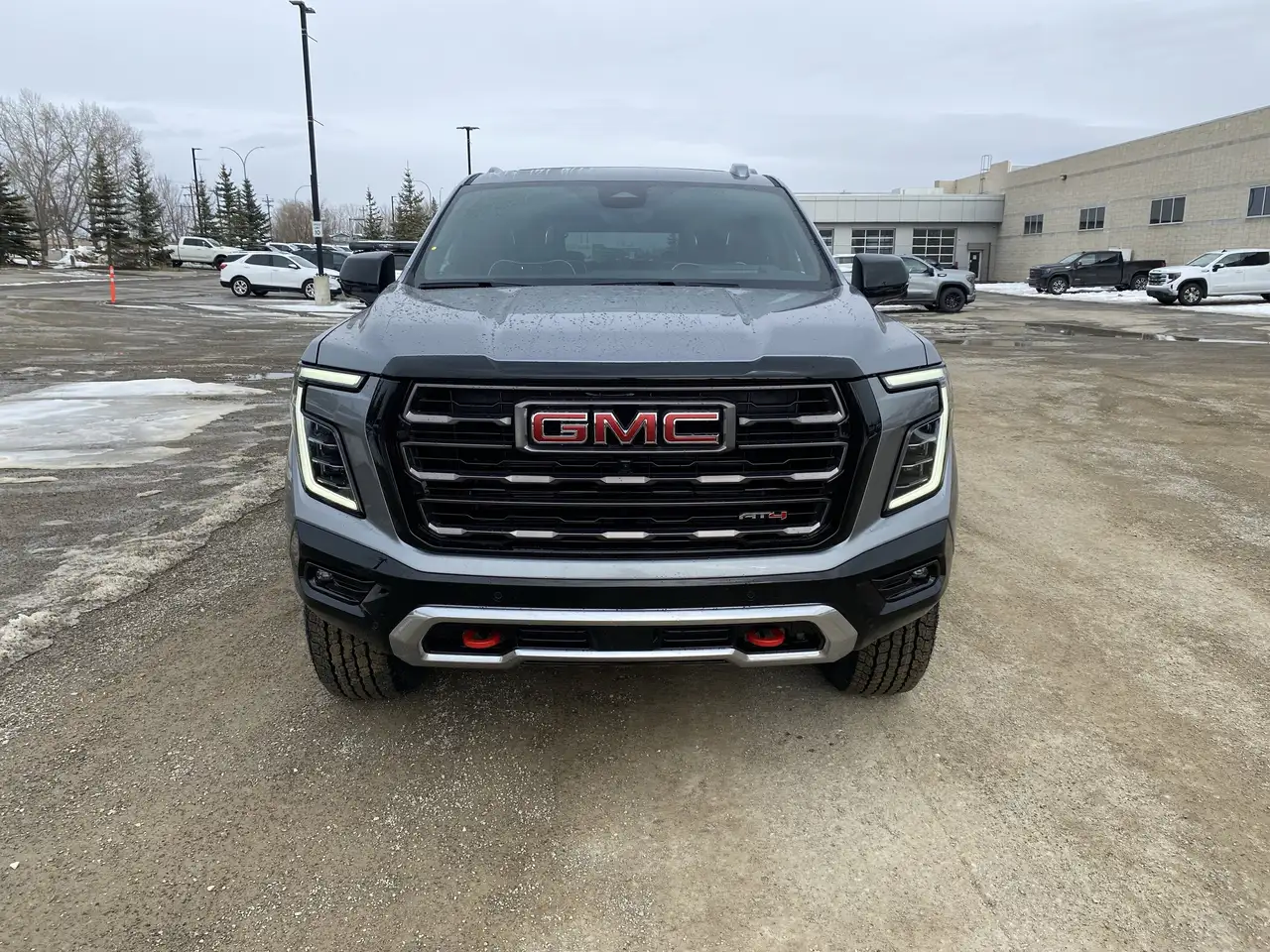 GMC Yukon снимка GMC Yukon