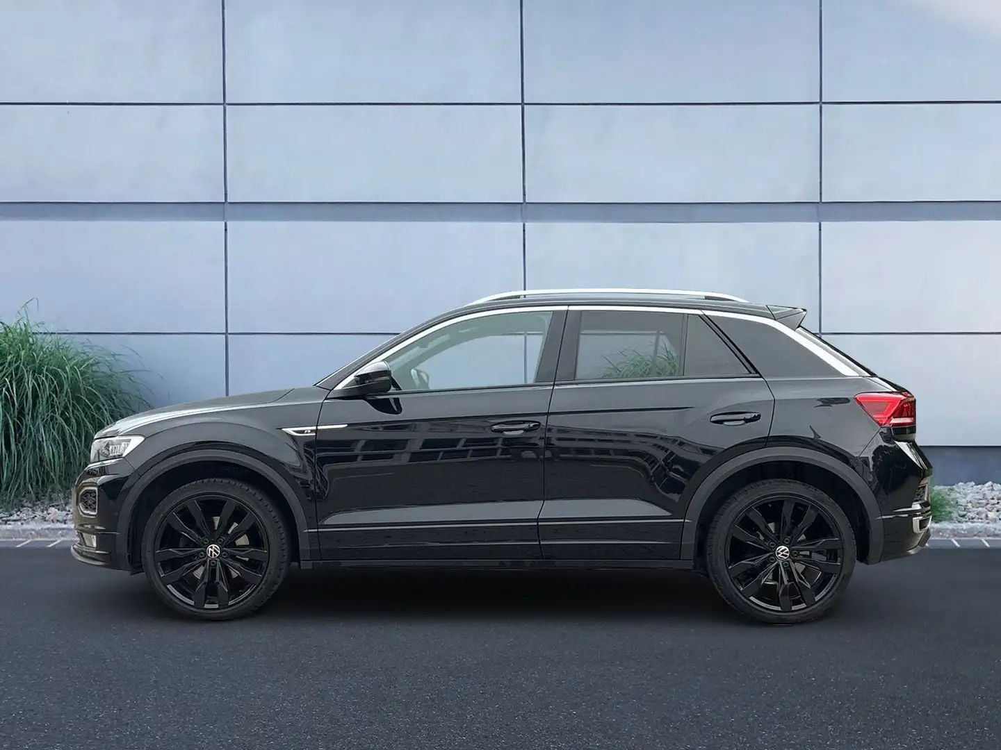 Volkswagen T-Roc T-ROC R-Line 2.0 TSI DSG AHK, Pano, Schwarz - 2