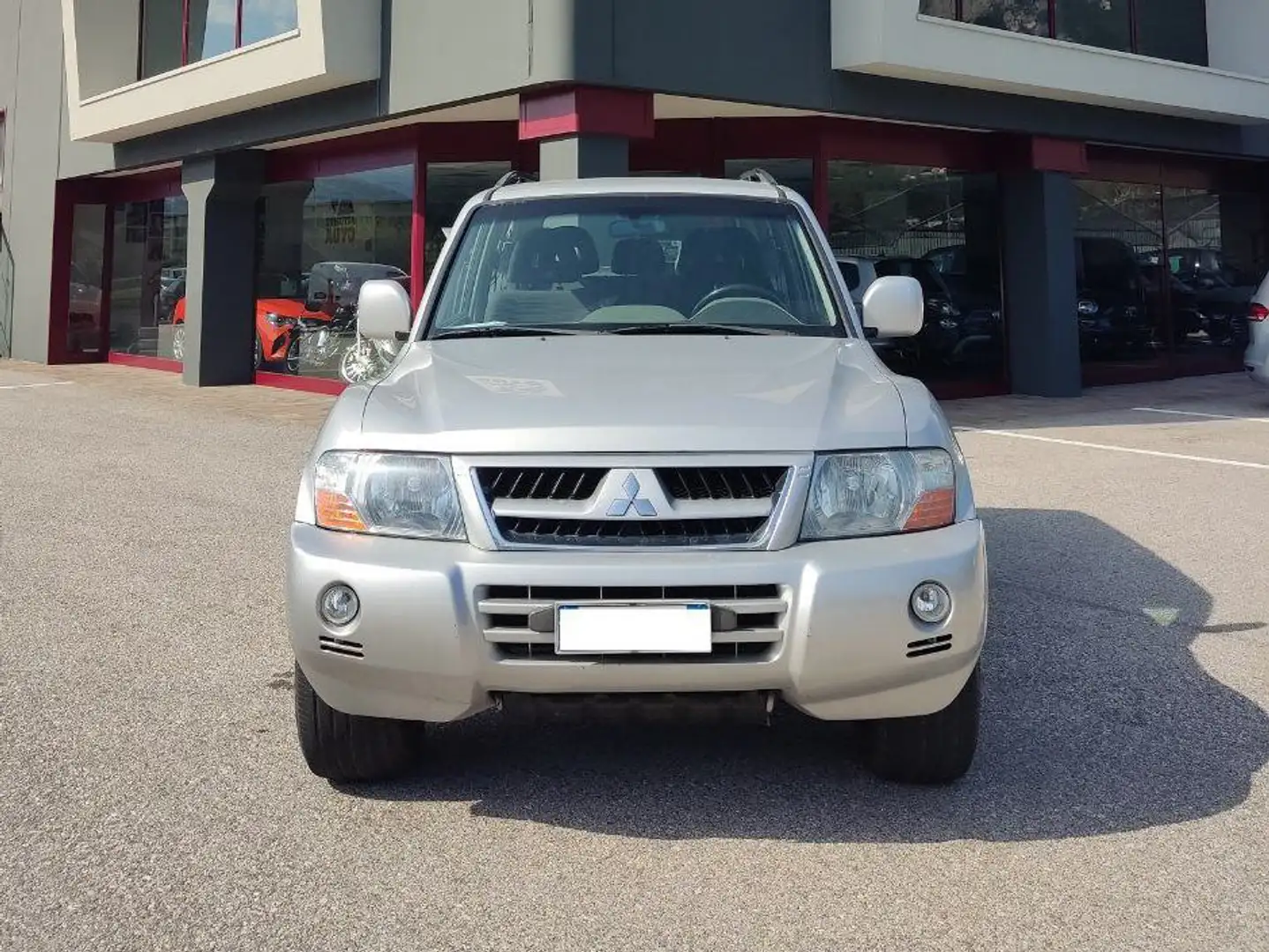 Mitsubishi Pajero 2.5 TDI 115CV 4X4 con Gancio Traino Silber - 2