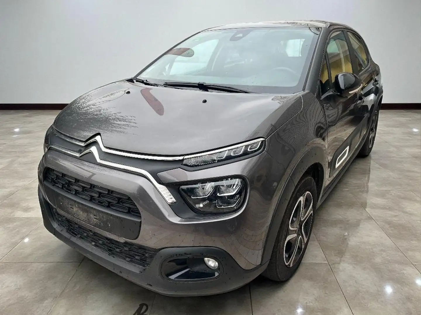 Citroen C3 C3 1.2 puretech Plus s Gris - 1
