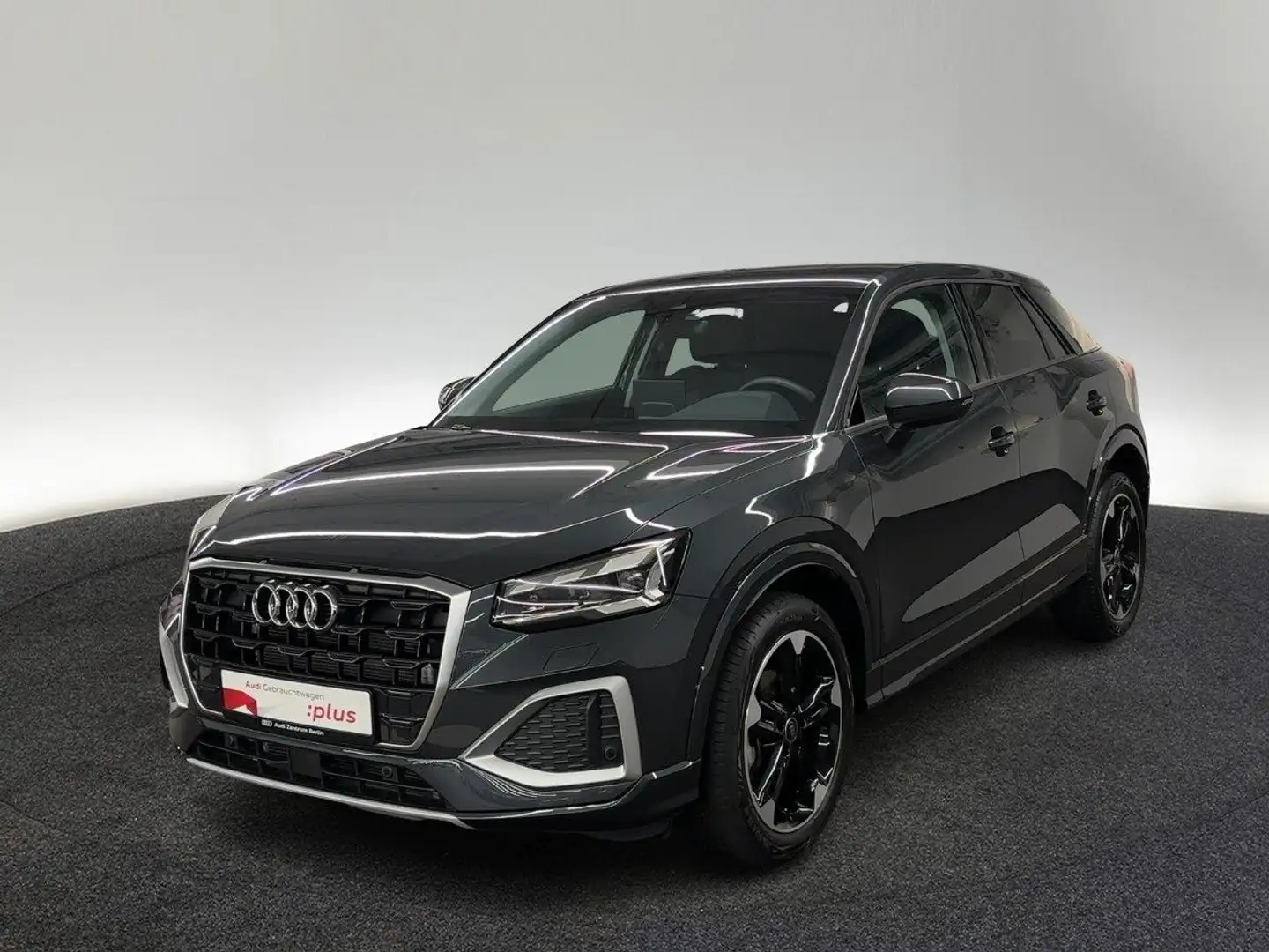 Audi Q2 Advanced 35 TFSI S tr. AHK MATRIX RFK NAVI VI Grau - 2