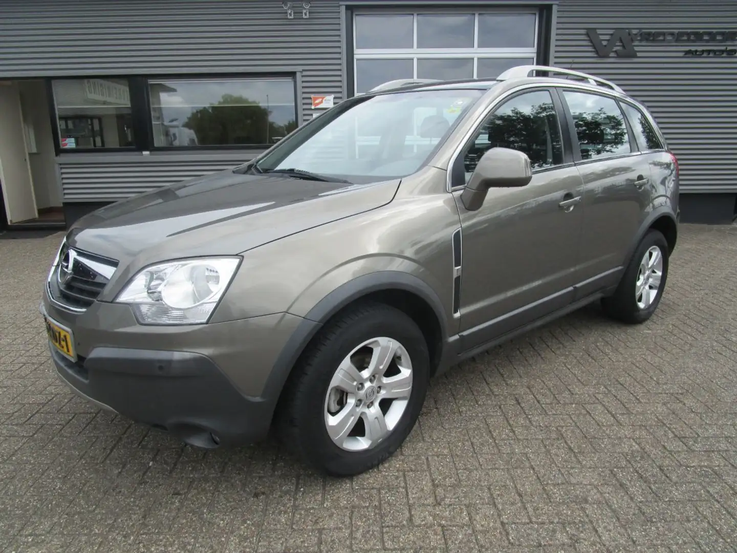 Opel Antara 2.4-16V Enjoy Grijs - 1