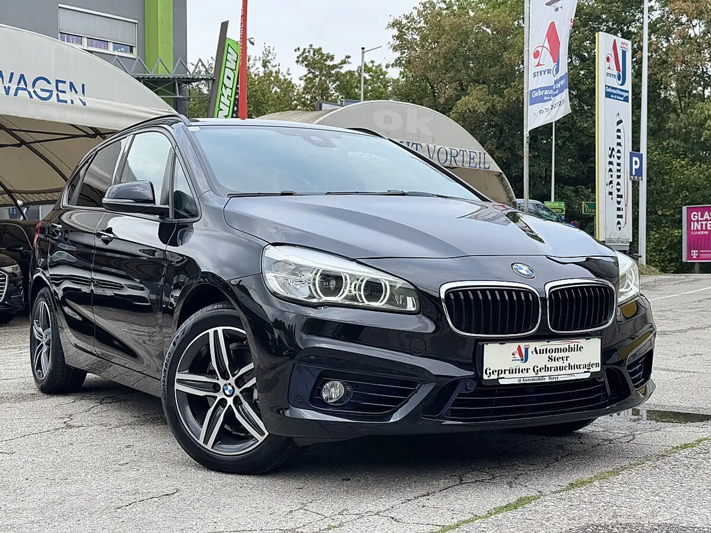 BMW 218 d Active Tourer Sport Line Aut.+Head-Up-Display... Schwarz - 1
