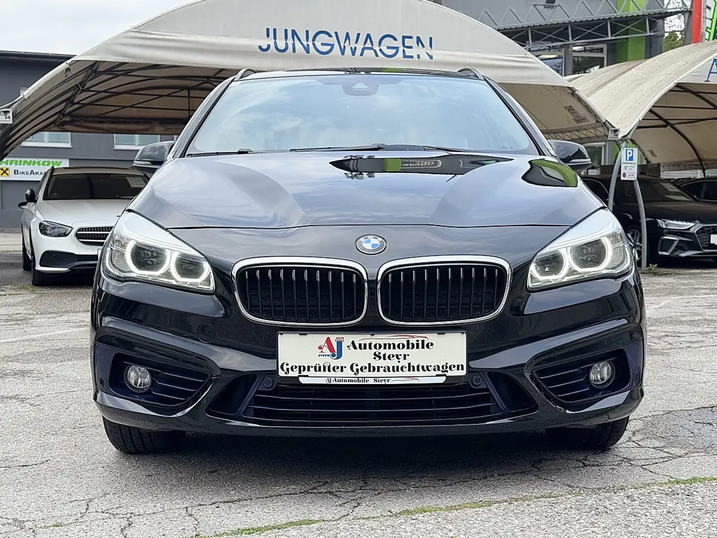 BMW 218 d Active Tourer Sport Line Aut.+Head-Up-Display... Schwarz - 2