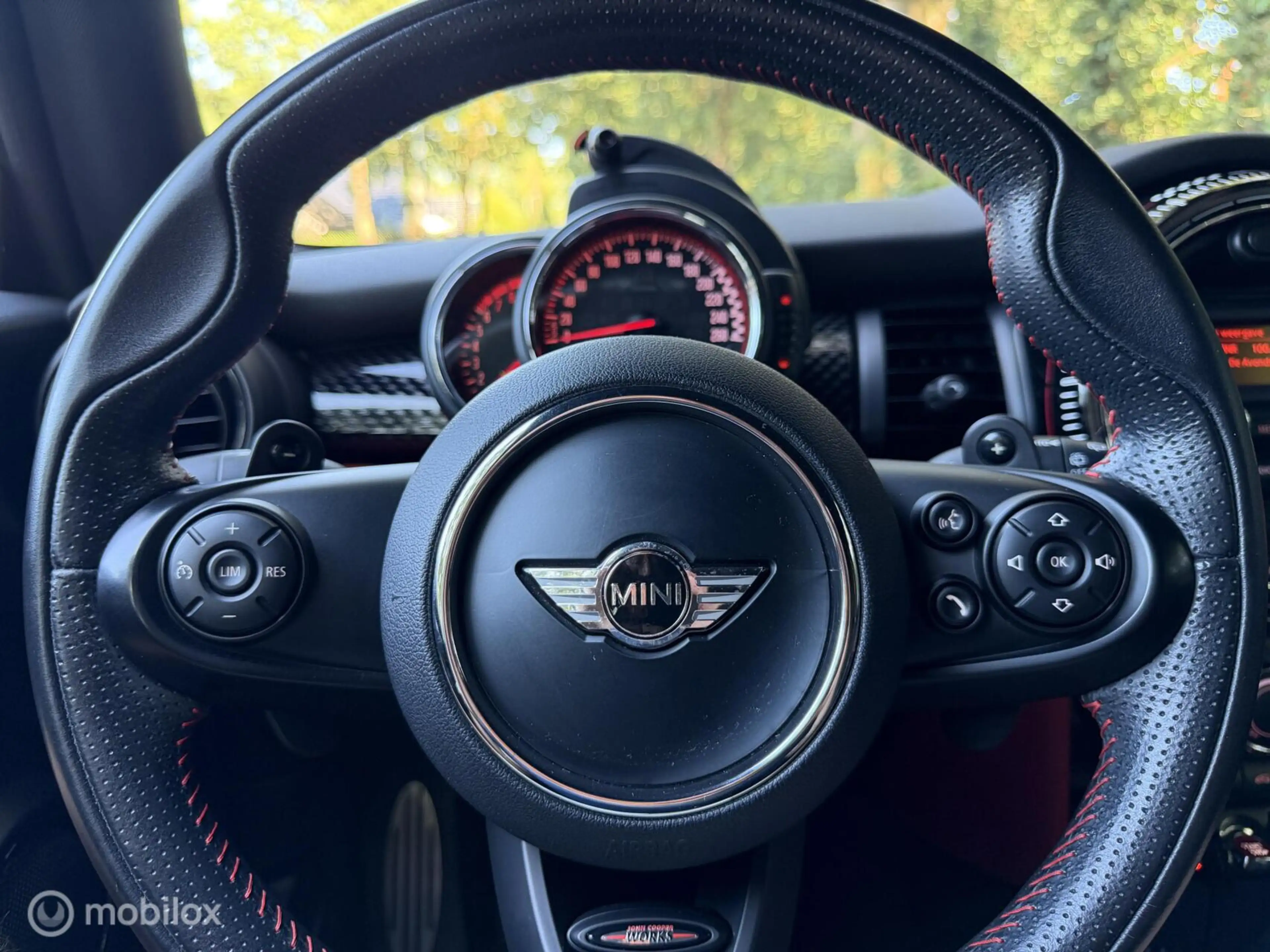 MINI John Cooper Works 3-Deurs 2.0 Chili 232PK Stoelverwarm — photo 9