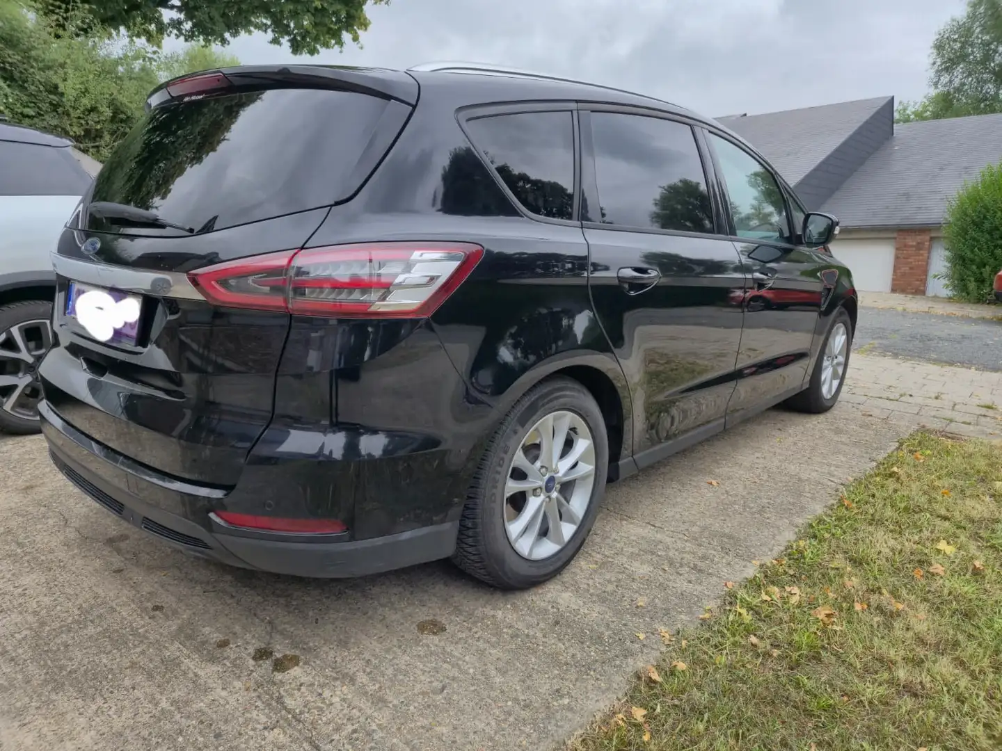 Ford S-Max S-Max 2.0 TDCi Business Class Czarny - 1