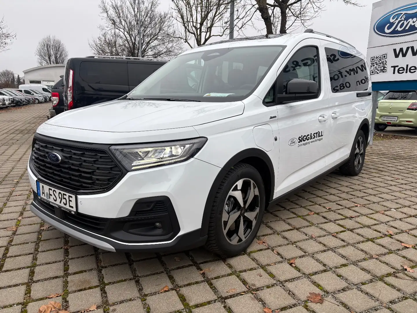 Ford Grand Tourneo Connect Active L2 iACC*NAVI*CAM*SHZ Weiß - 2