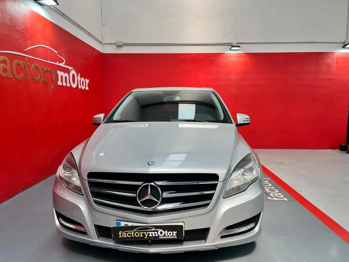Mercedes-Benz R 320 350BlueTec 4M Aut. Gris - 1