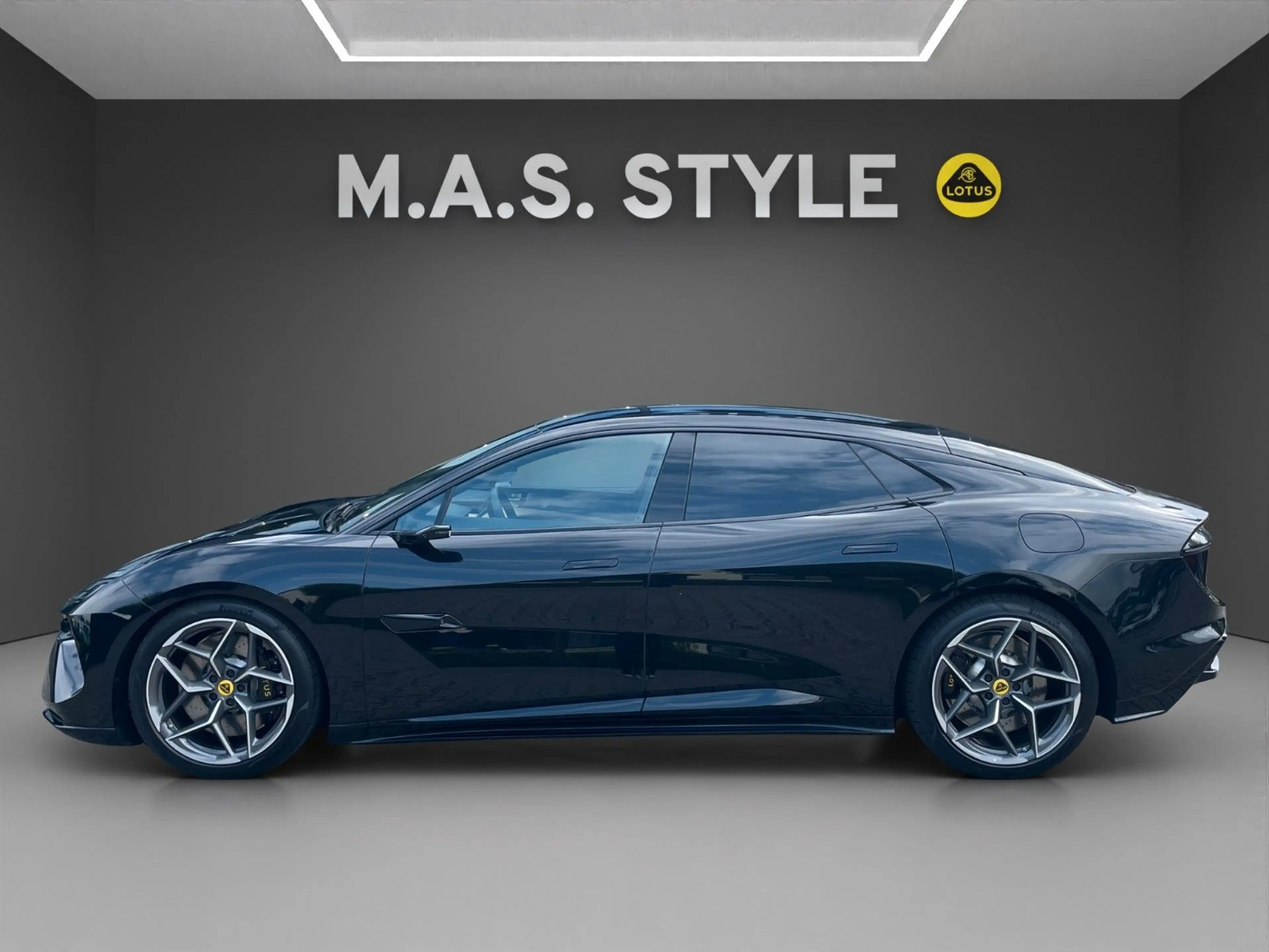 Lotus Emeya 600 Sport SE Innen Gold Carbon Sitzschalen — photo 5