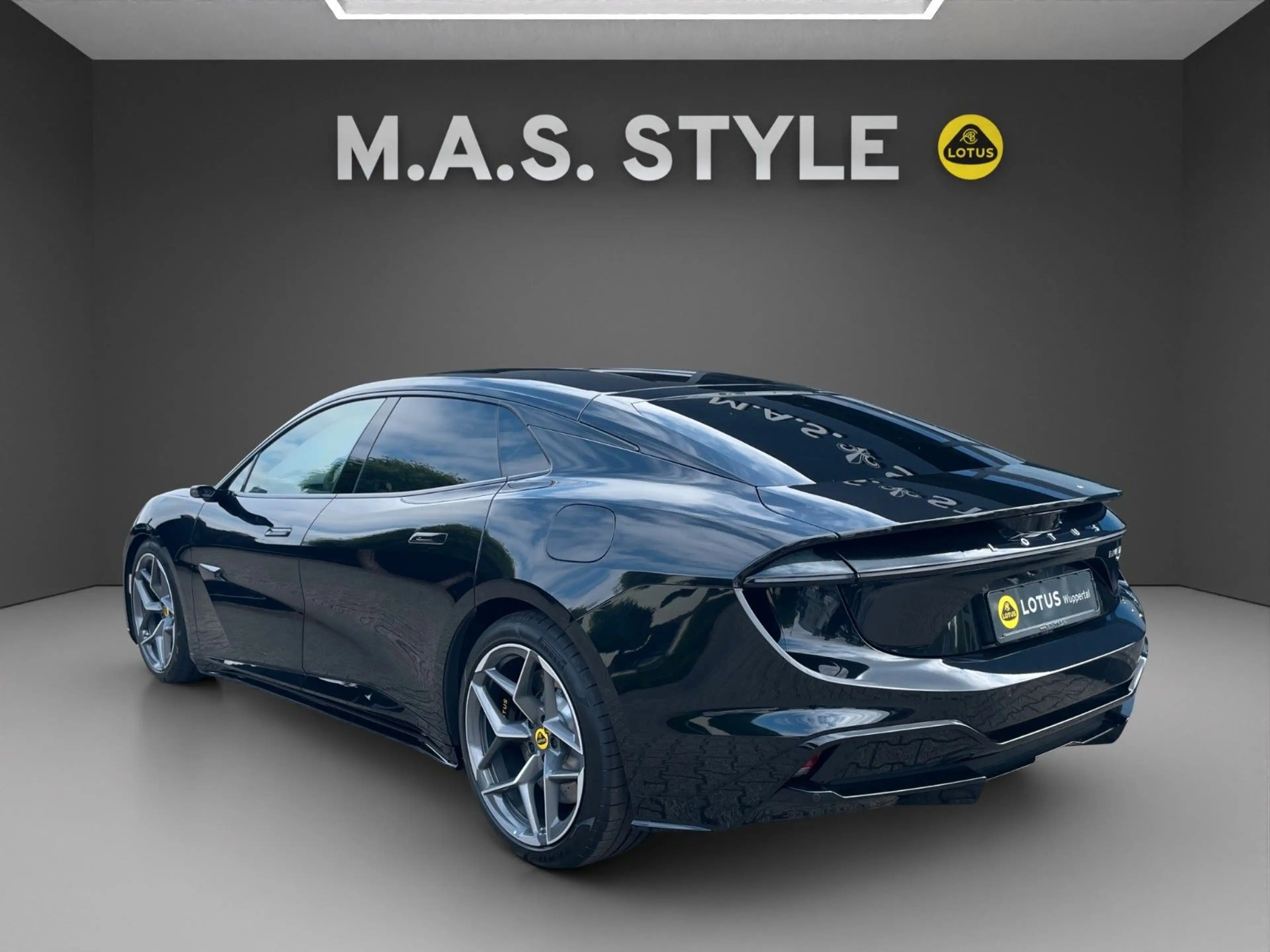 Lotus Emeya 600 Sport SE Innen Gold Carbon Sitzschalen — photo 6