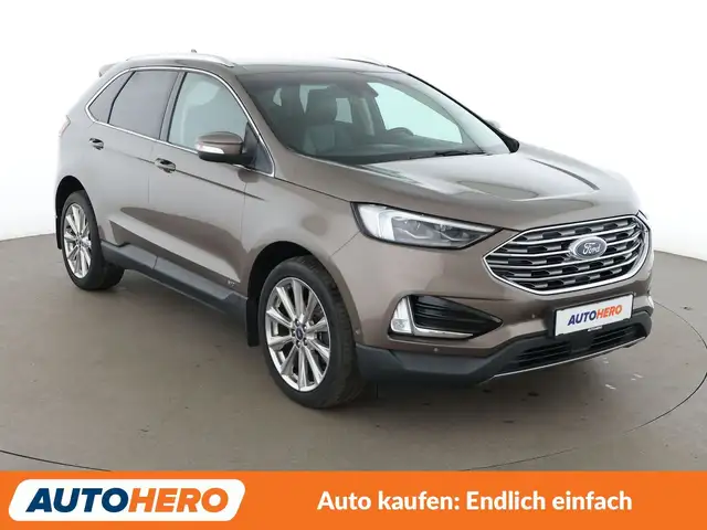 Ford Edge view 8