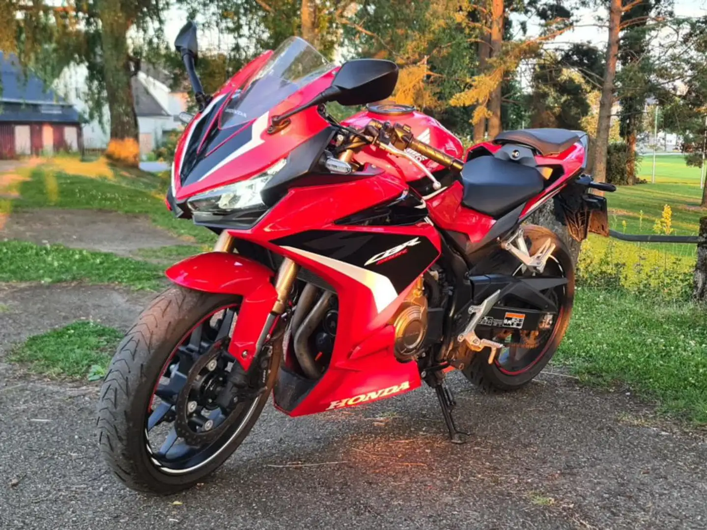Honda CBR 500 R Roşu - 1