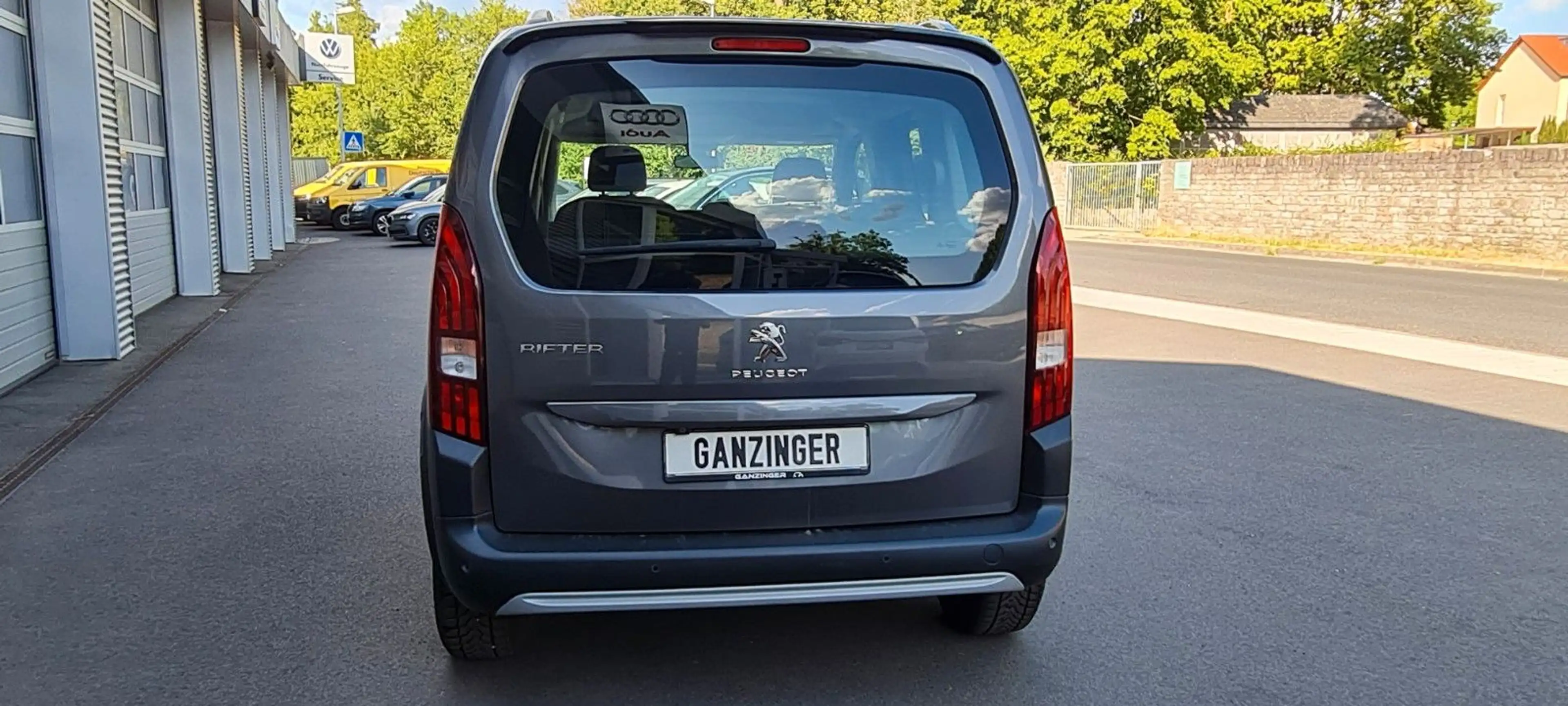 Peugeot Rifter BlueHDi 130 Allure L2 5-Sitzer — photo 4