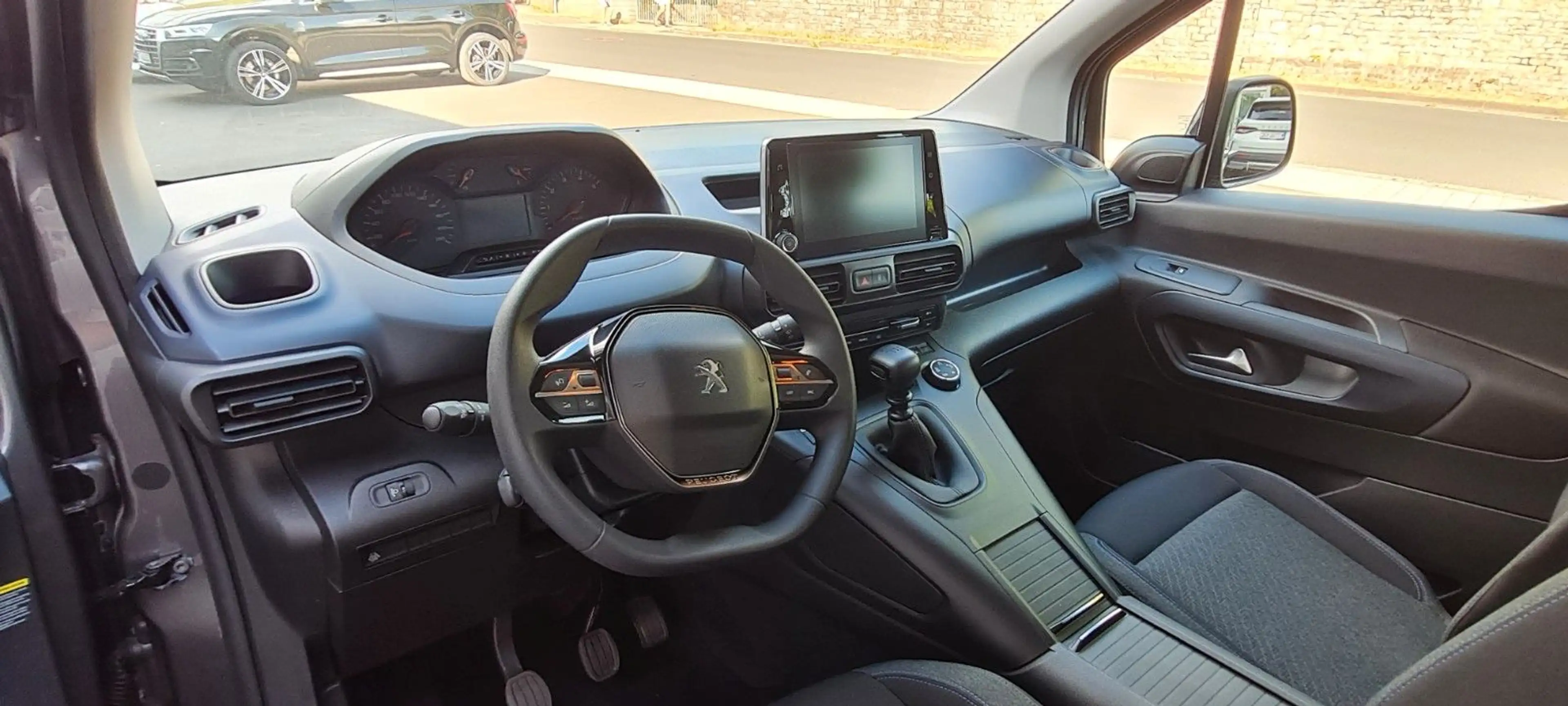 Peugeot Rifter BlueHDi 130 Allure L2 5-Sitzer — photo 10