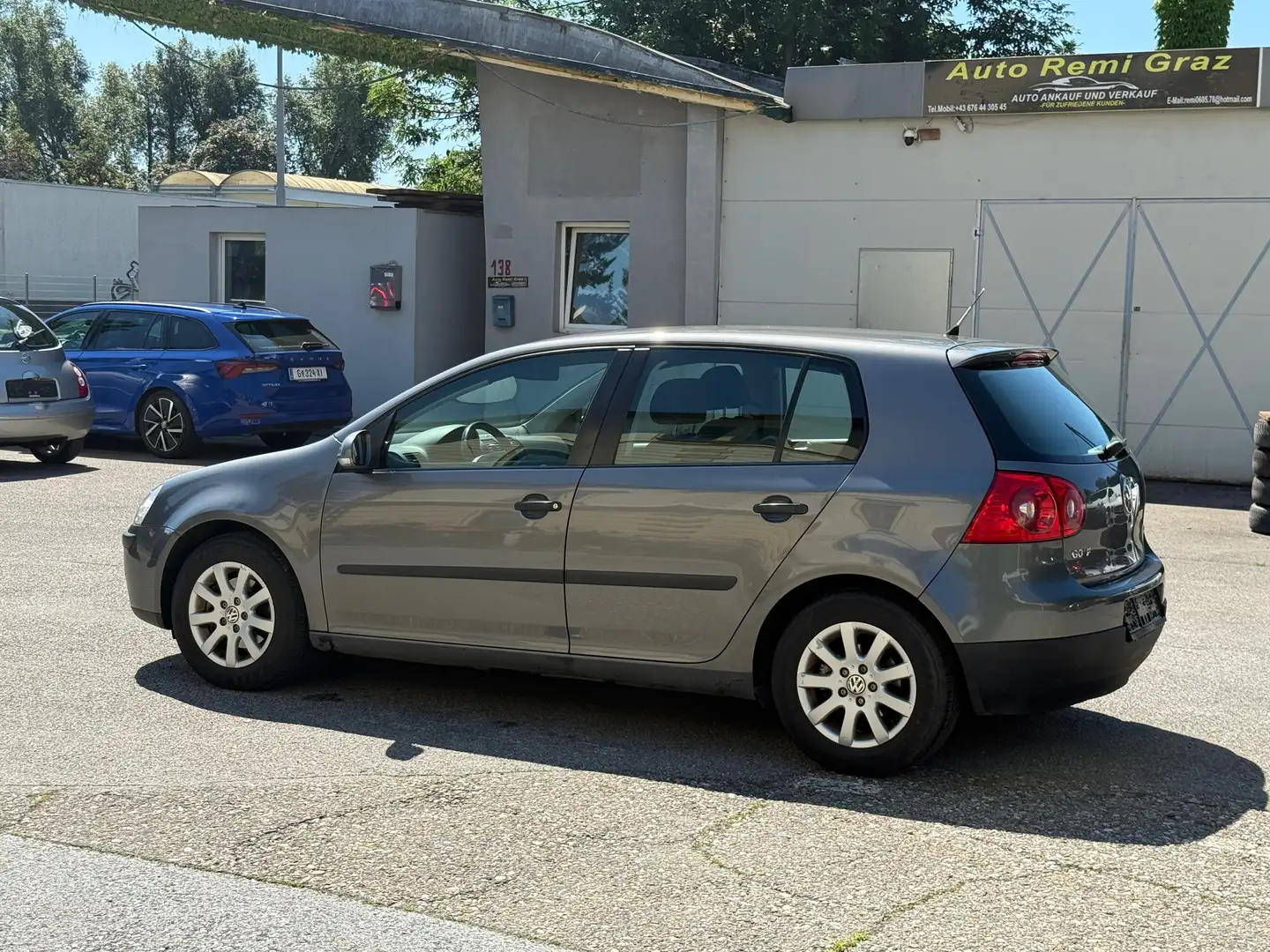 Volkswagen Golf Golf Comfortline 1,9 TDi Comfortline Grau - 2