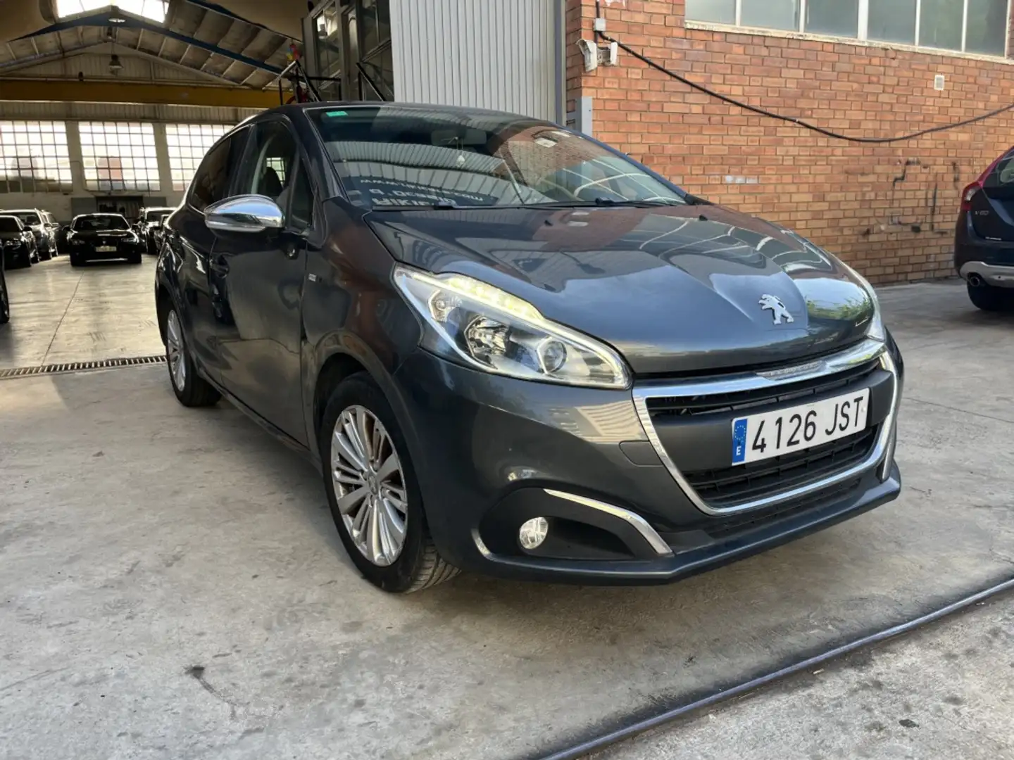 Peugeot 208 1.2 PureTech S&S Style 110 Gris - 1