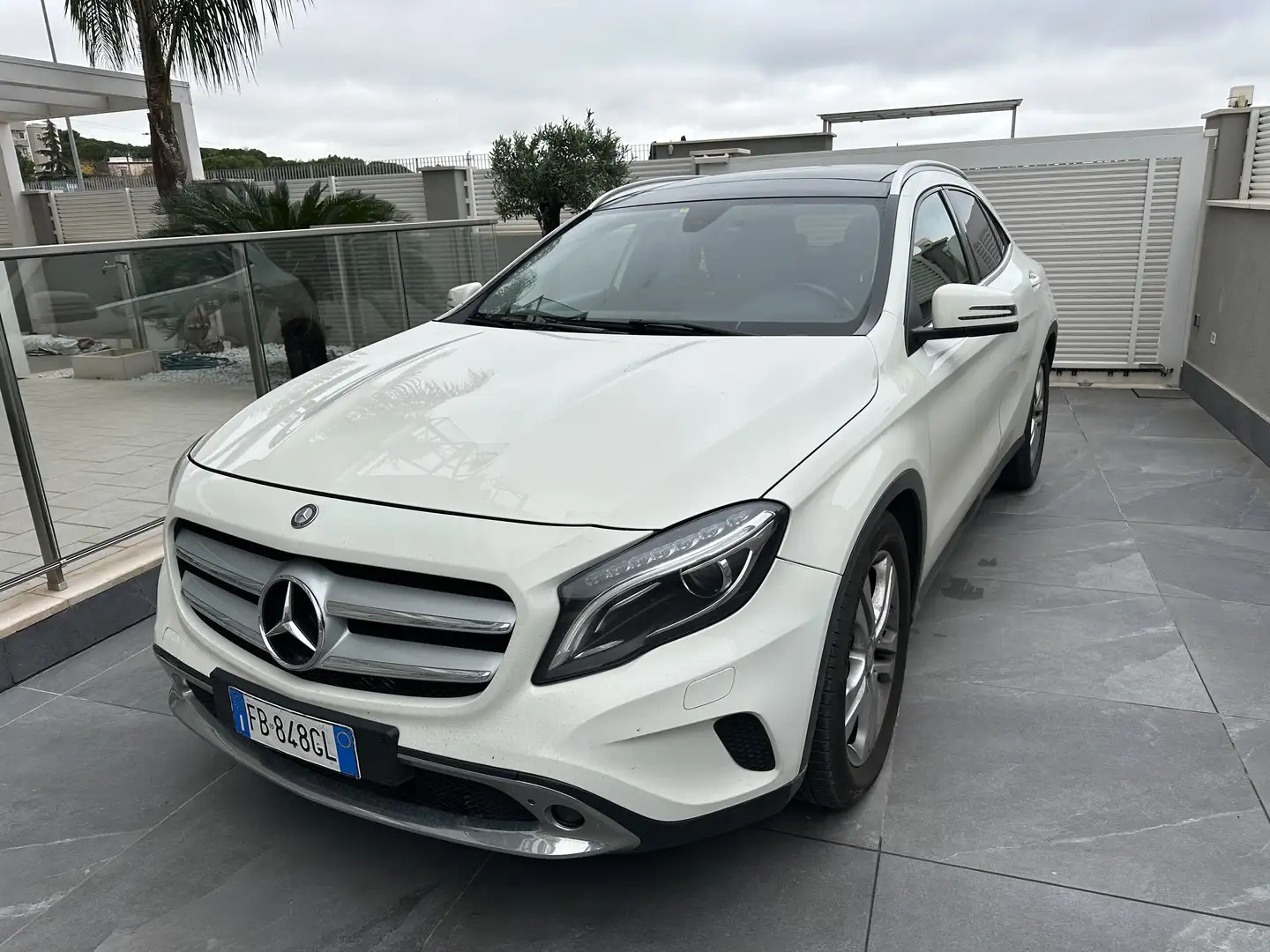 Mercedes-Benz GLA 180 Sport - 1