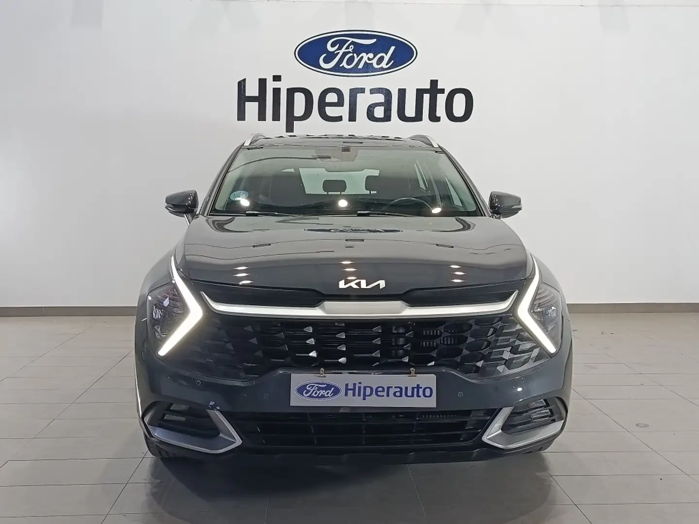 Kia Sportage 1.6 CRDi MHEV Drive 4x2 136 Gris - 2