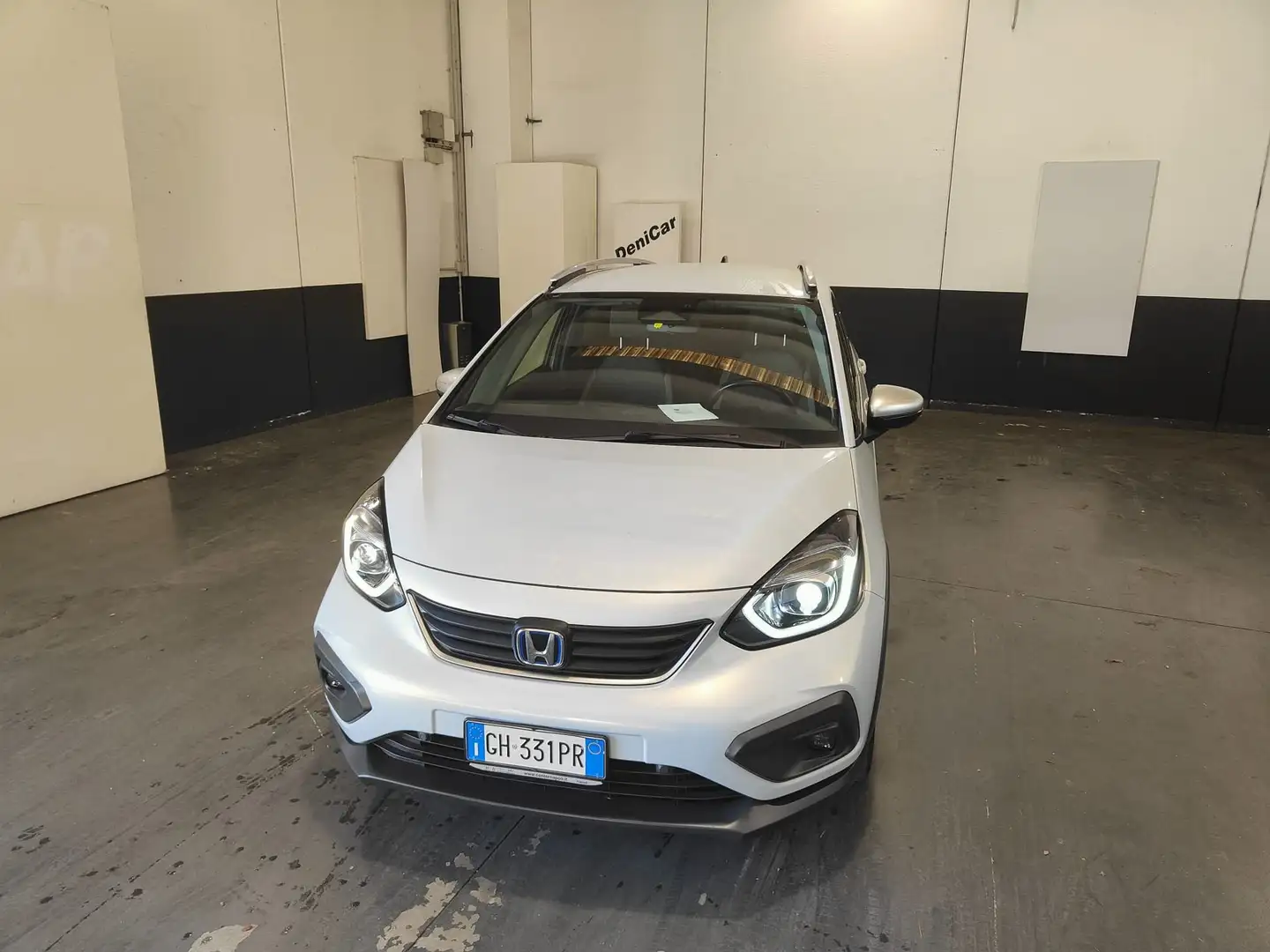 Honda Jazz Jazz 1.5 Hev Crosstar eCVT Executive Weiß - 2