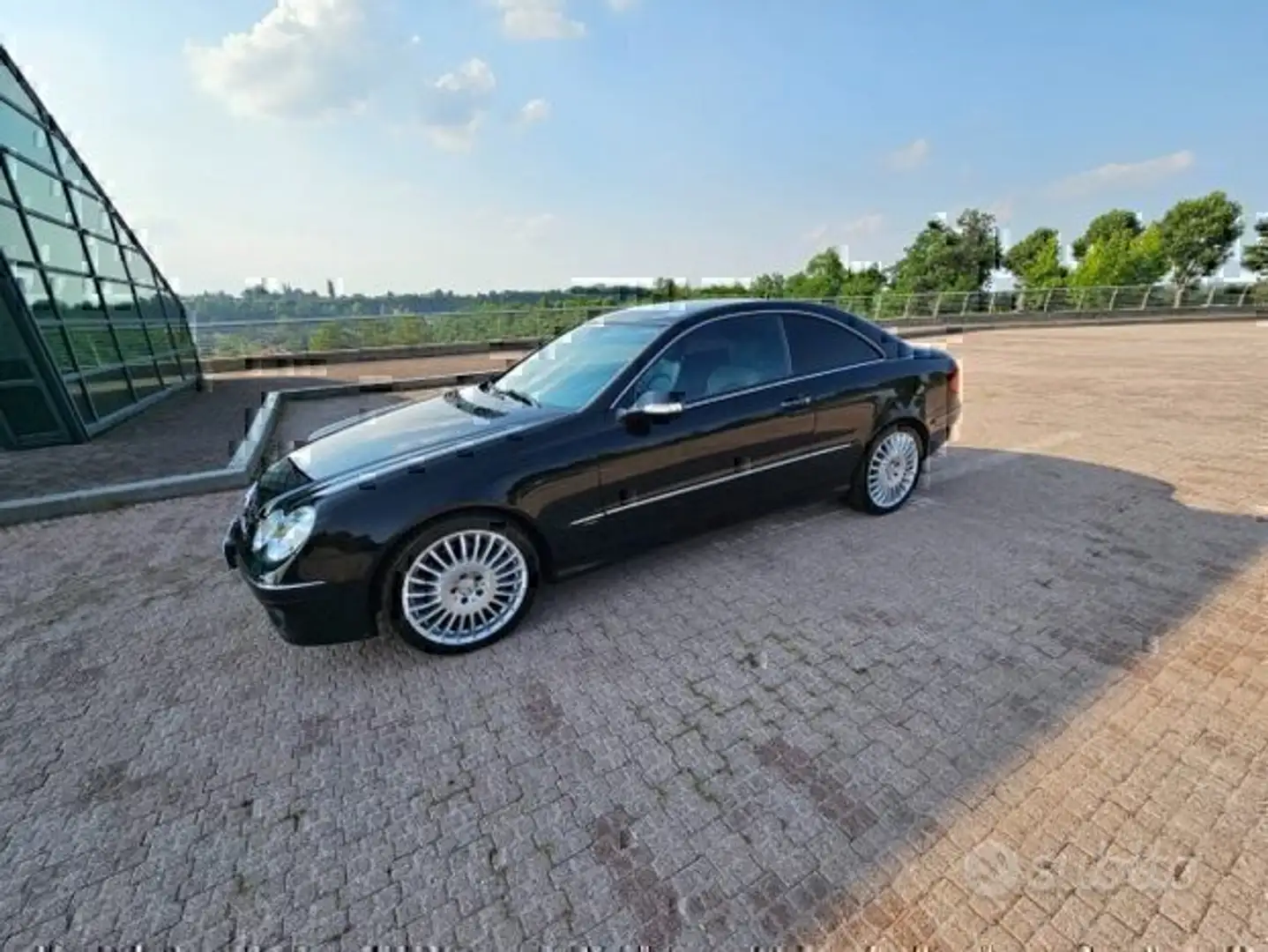 Mercedes-Benz CLK 220 CLK 220 RITIRO USATO/SCAMBIO Schwarz - 2