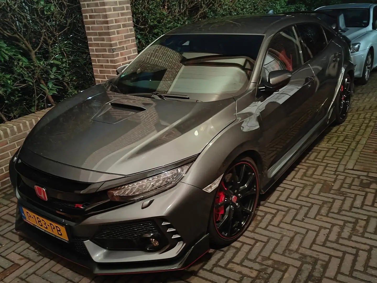 Honda Civic Civic+2.0+i-VTEC+Type+R Grijs - 2
